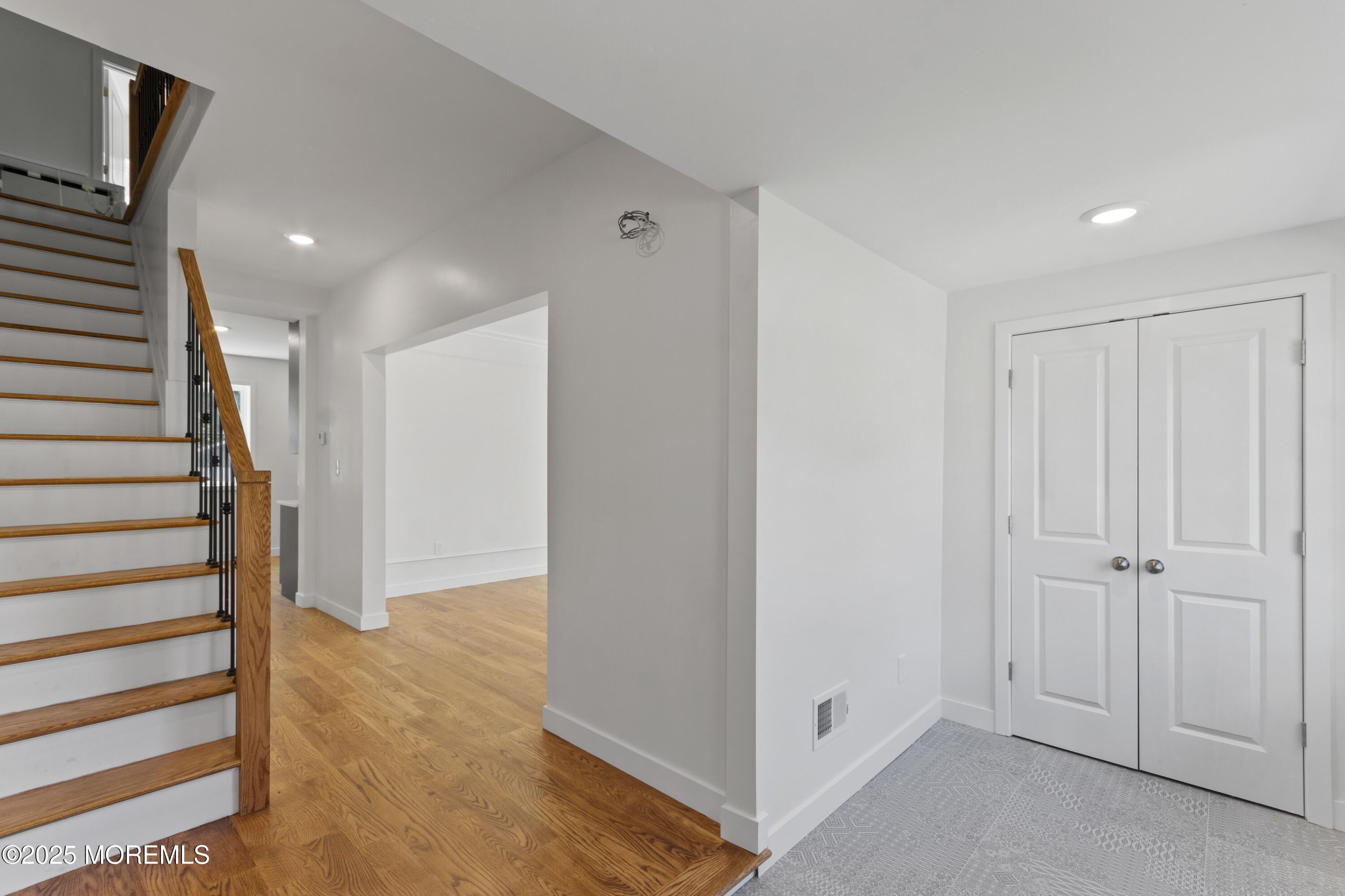 14 New Brunswick Avenue, Matawan, NJ, 07747 image 23
