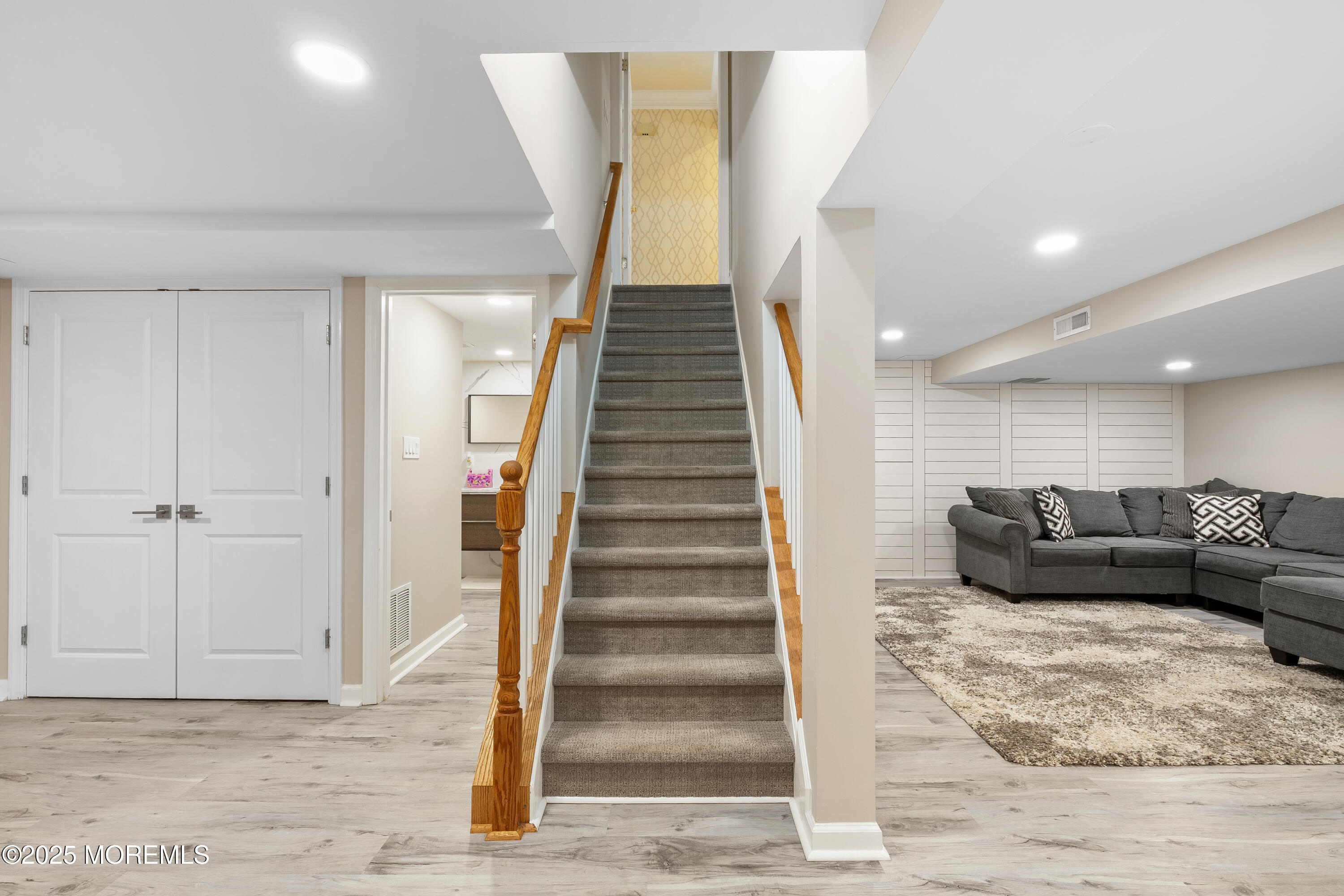 7 Lorraine Court, East Brunswick, NJ, 08816 image 32
