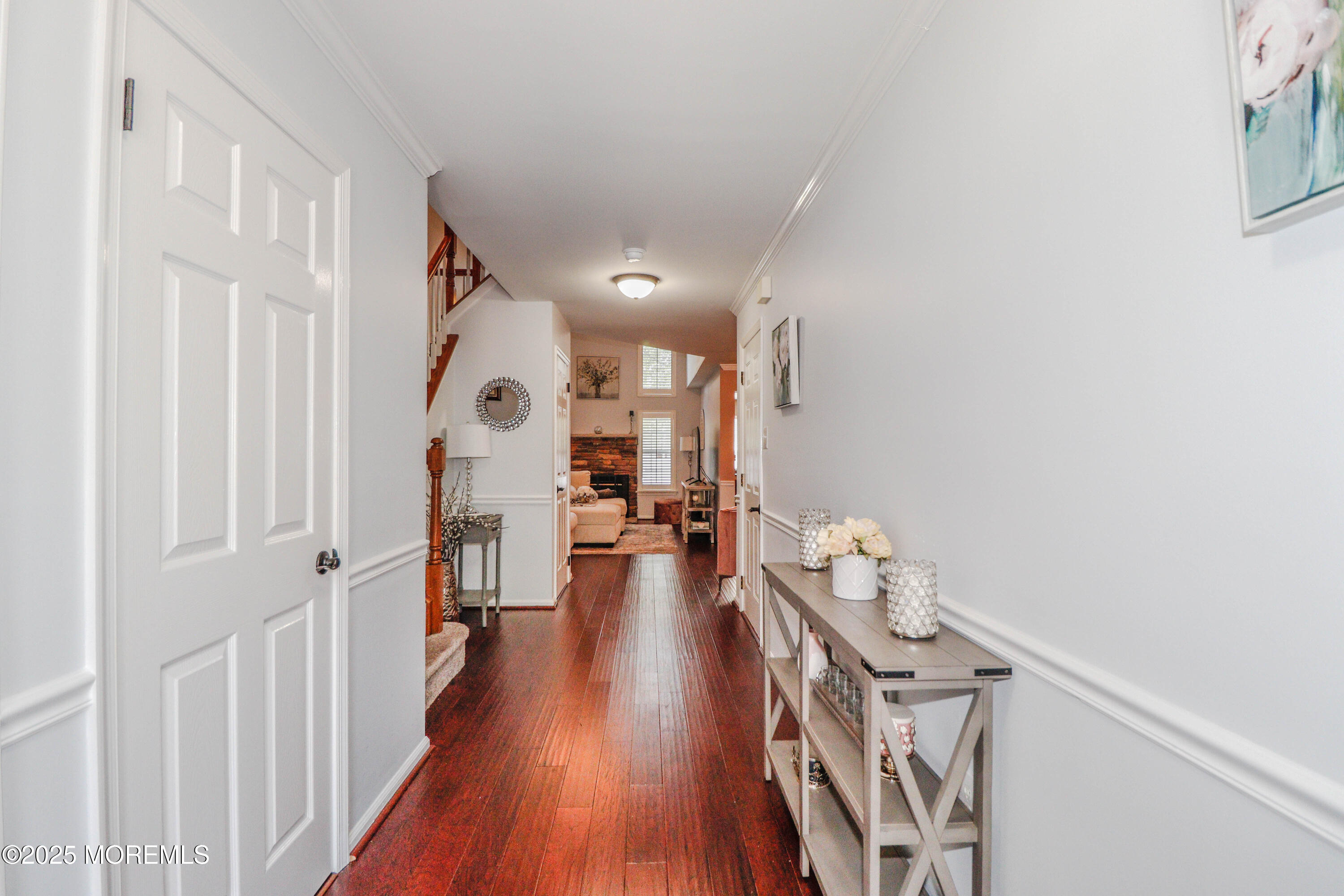 802 Carnaby Lane 845 Image 4