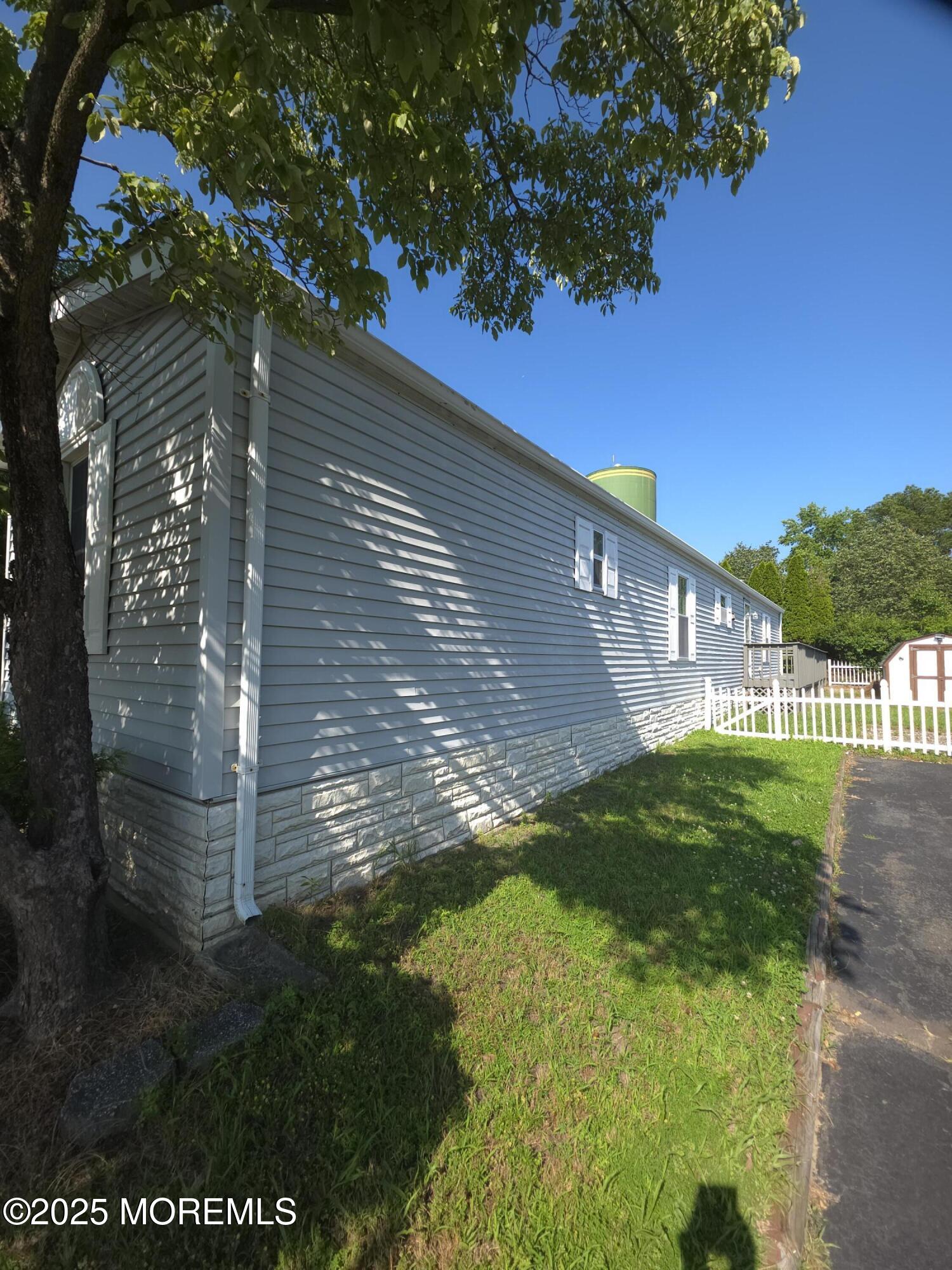 76 Secretariat Street 68 Image 2
