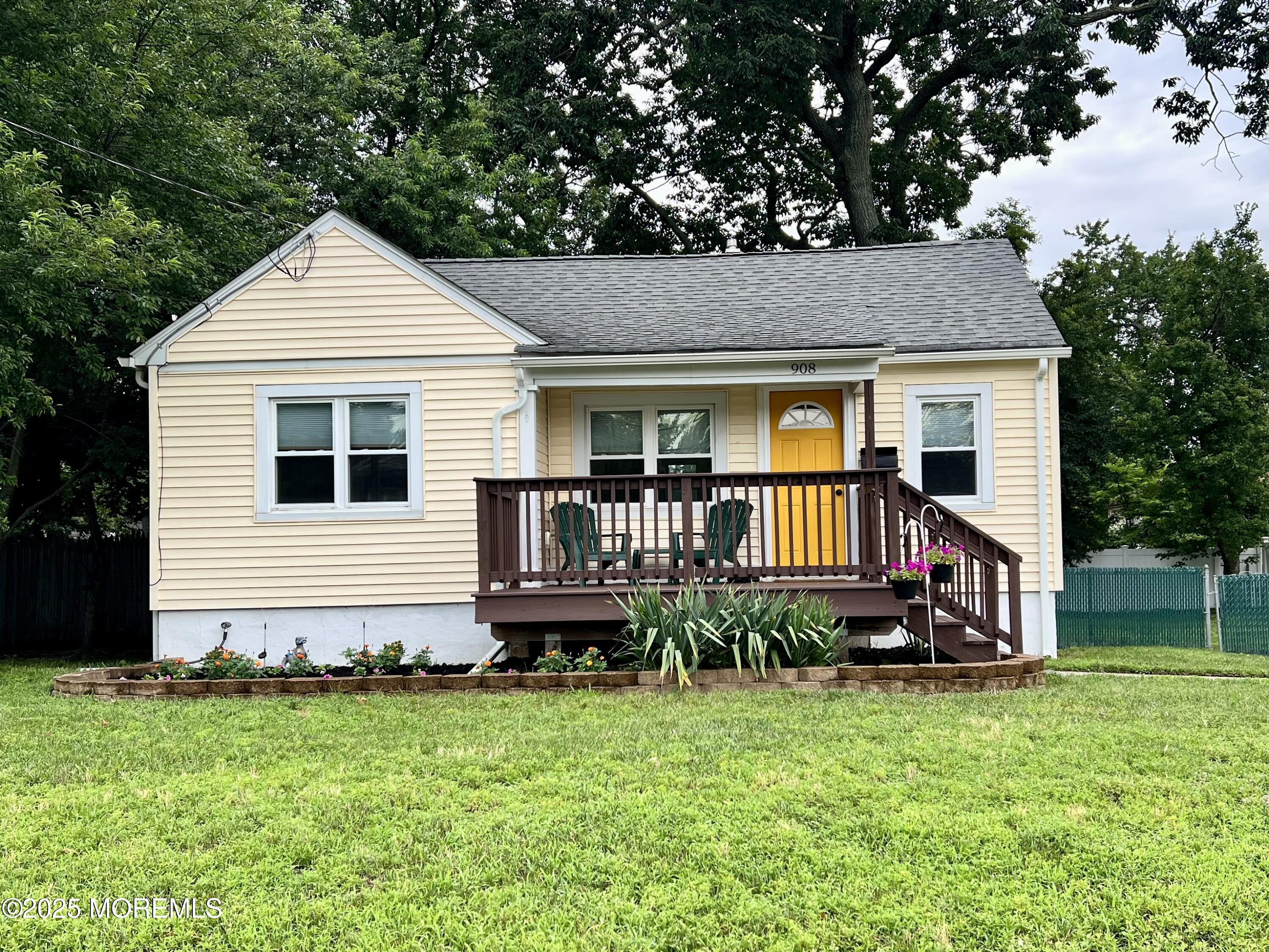 908 S Concourse, Keyport, NJ, 07735 image 22
