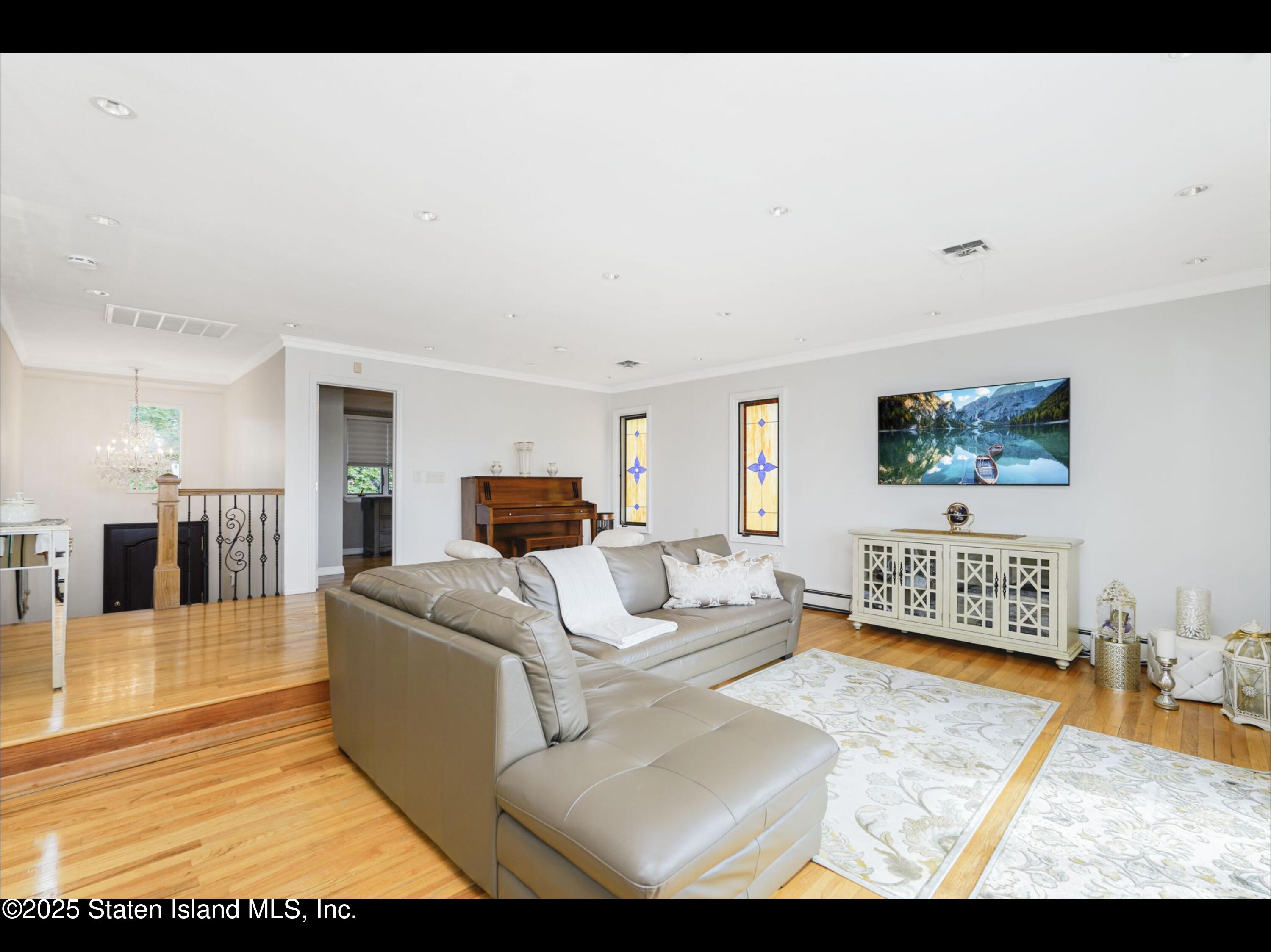 120 Overlook Avenue, Staten Island, NY, 10304 image 13