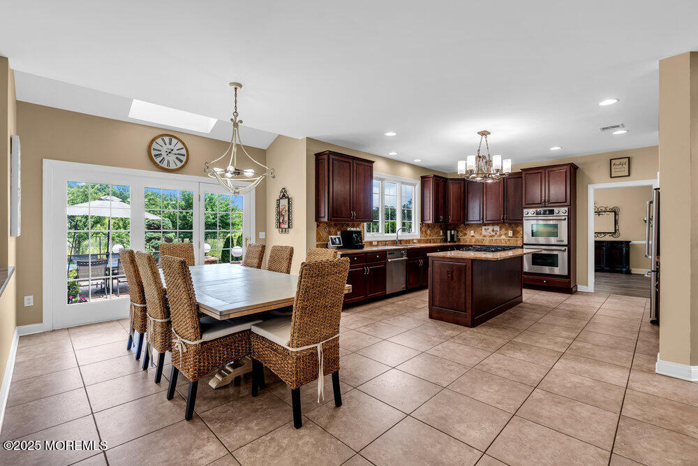 2 Elkridge Way, Manalapan, NJ, 07726 image 20