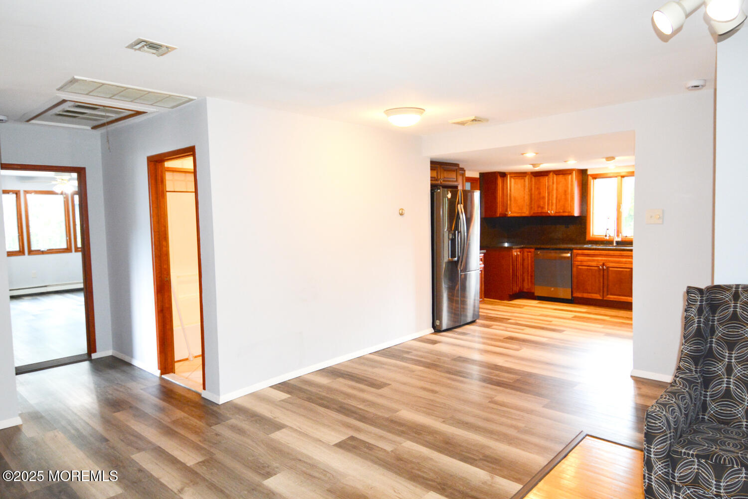 1111 River Avenue Image 5