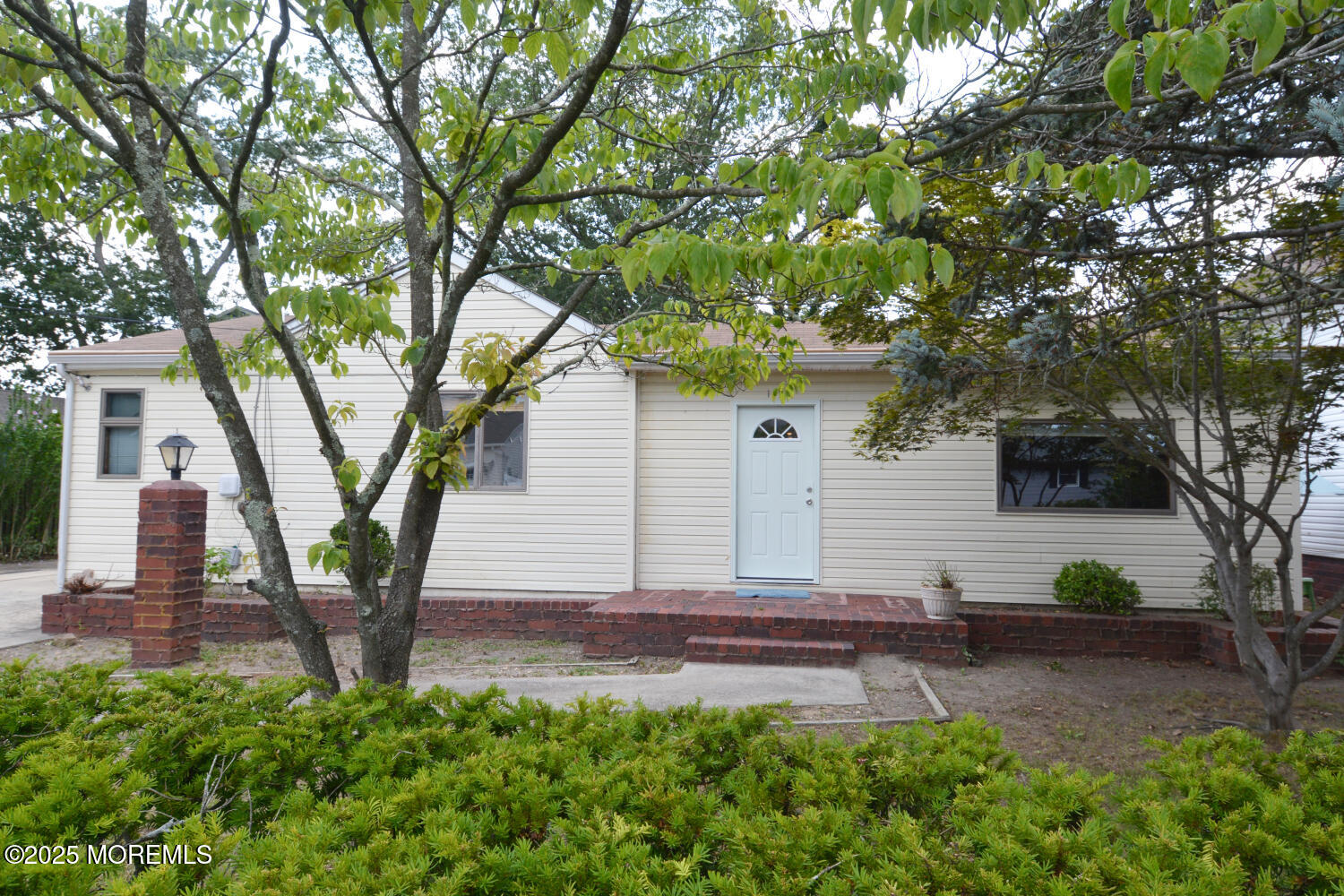 1111 River Avenue Image 2