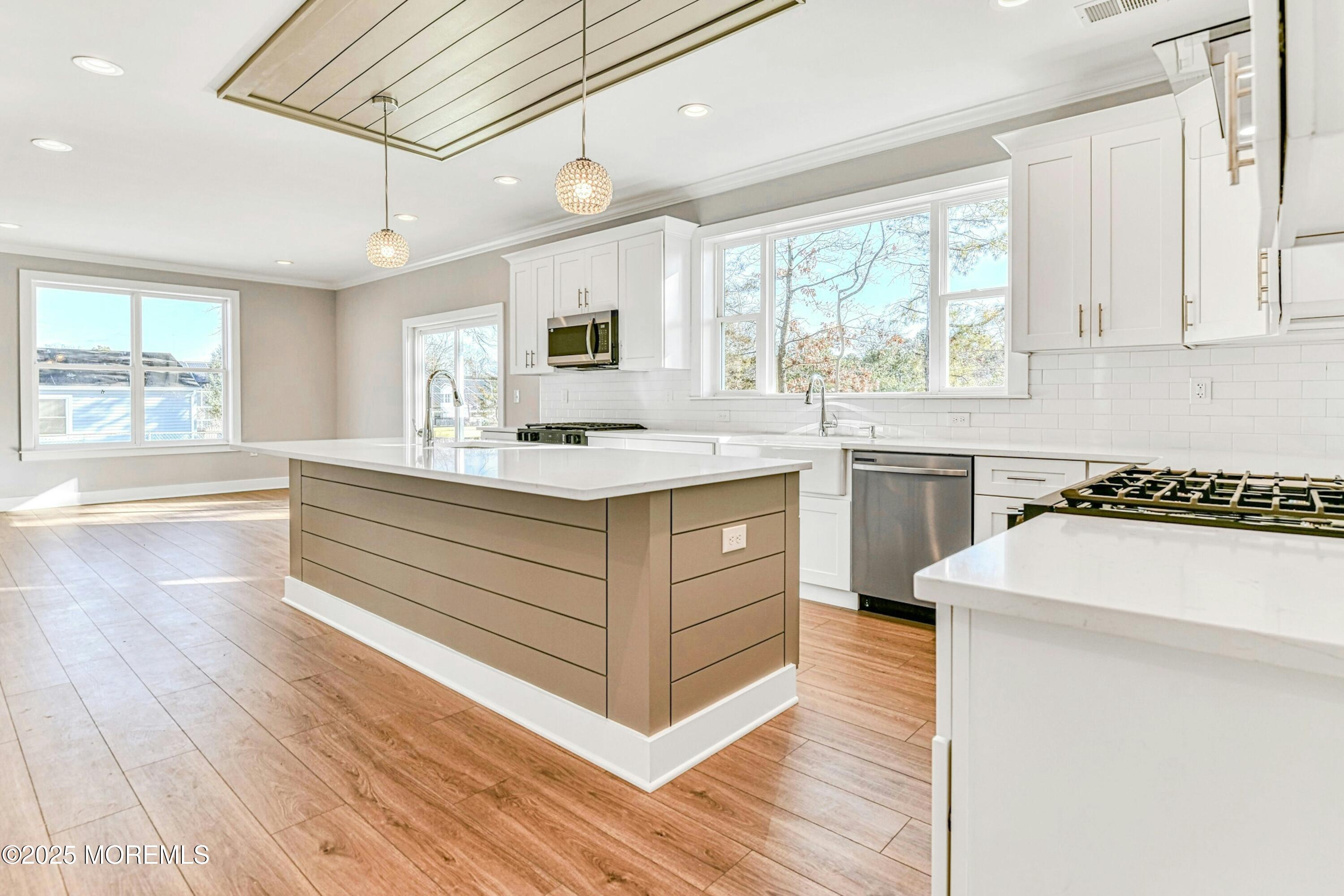 1032 3rd Avenue Image 2