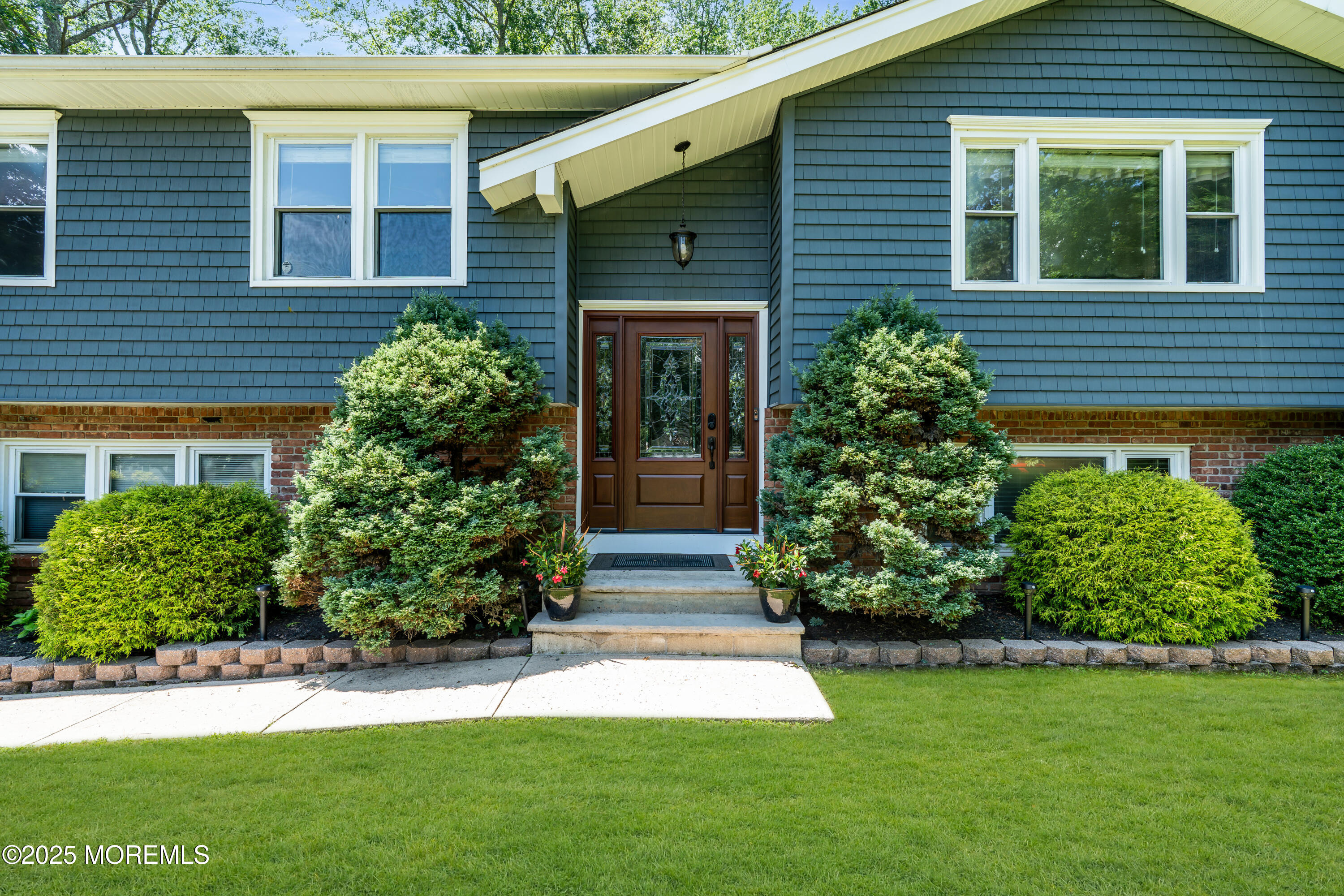 1617 Doris Street Image 2