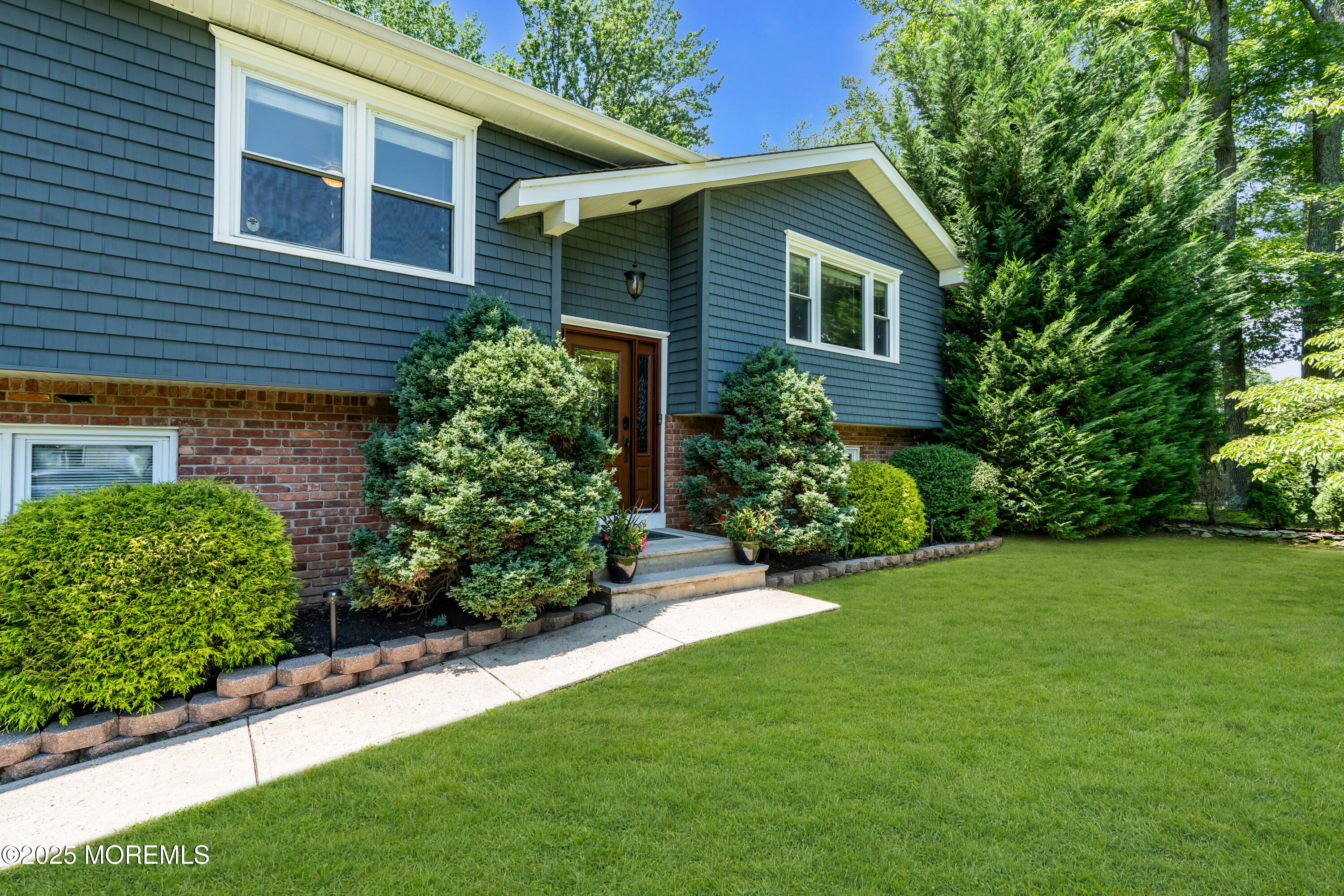 1617 Doris Street Image 5