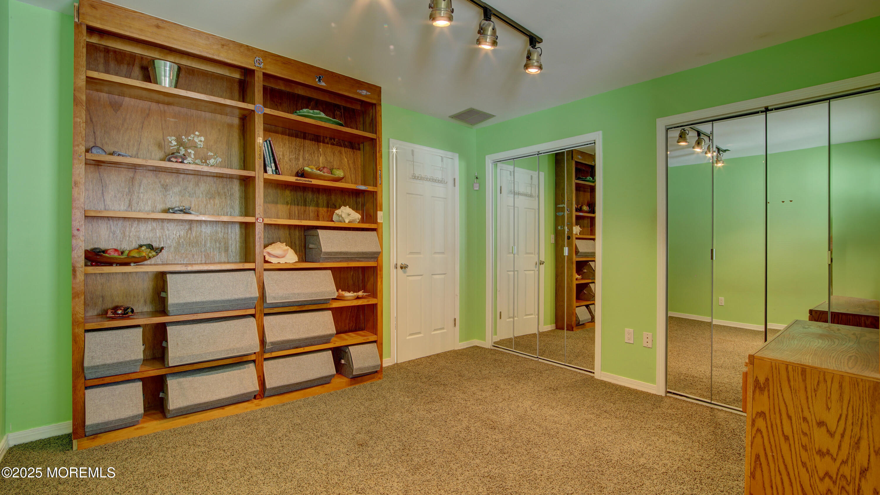57 Chestnut Way, Manalapan, NJ, 07726 image 25