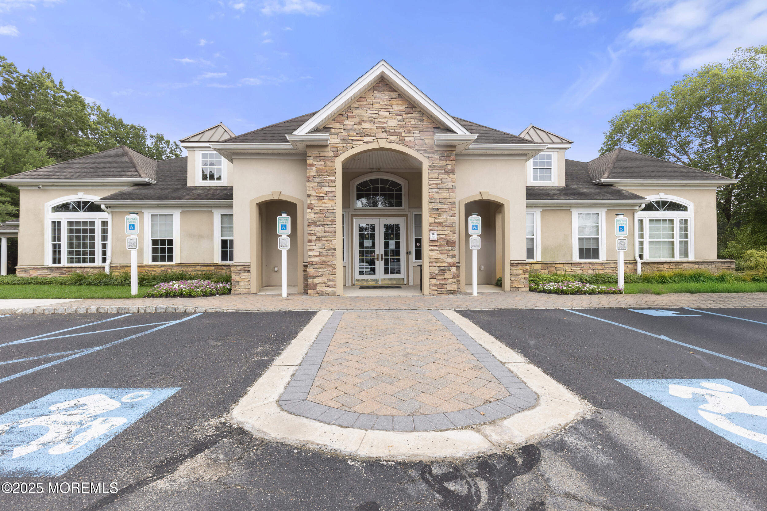 428 Sophee Lane, Lakewood, NJ, 08701