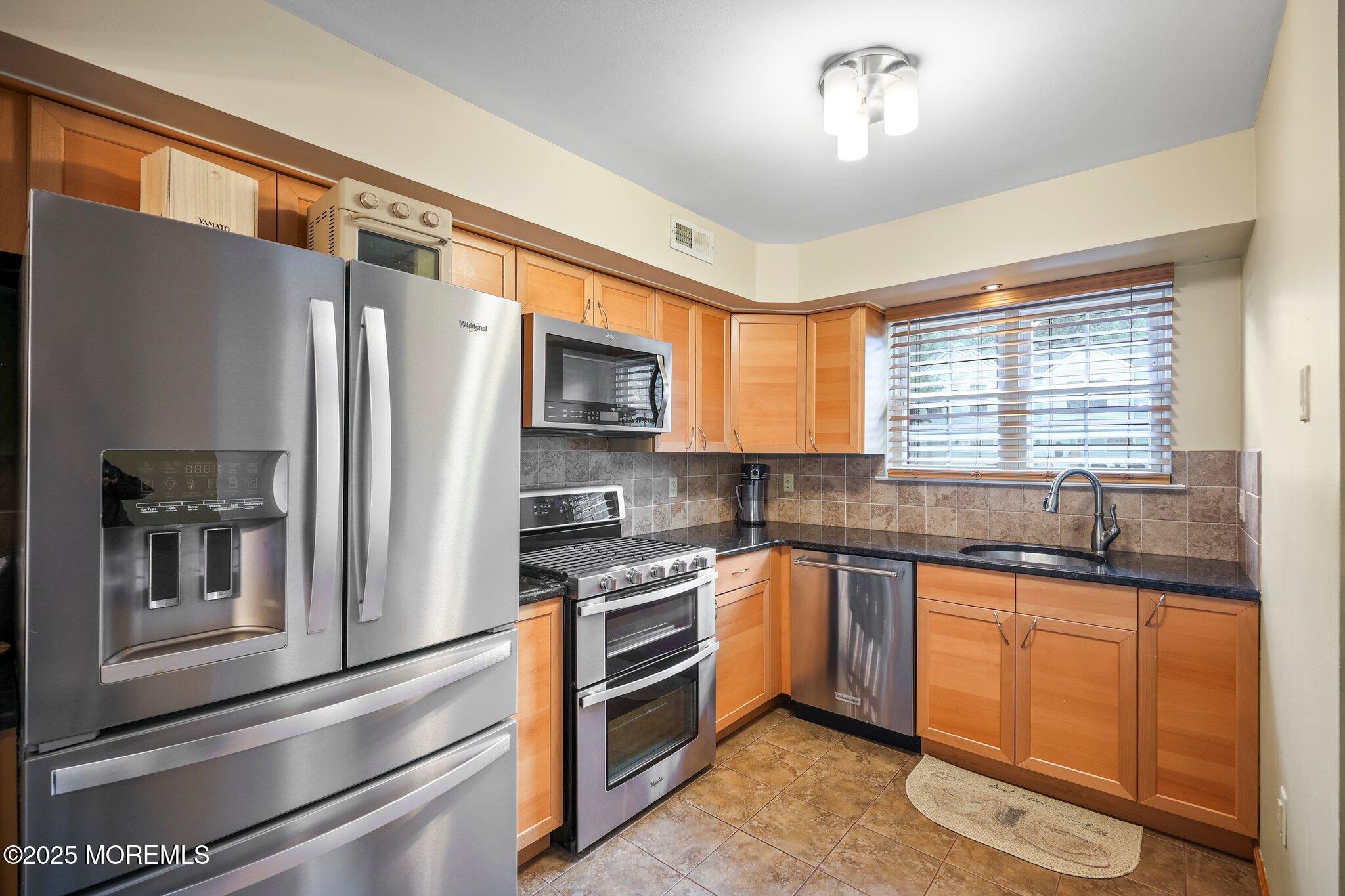 835 Darlington Drive Image 5