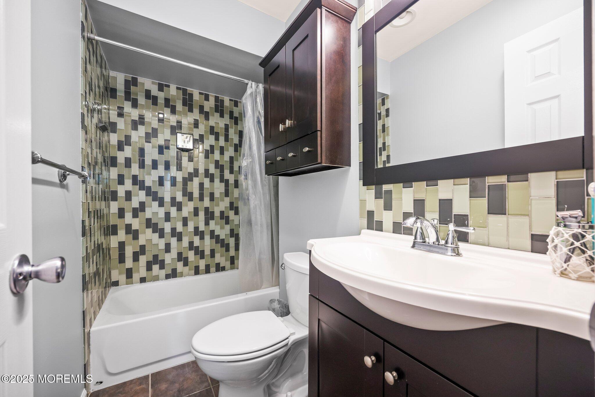 835 Darlington Drive, Old Bridge, NJ, 08857 image 19