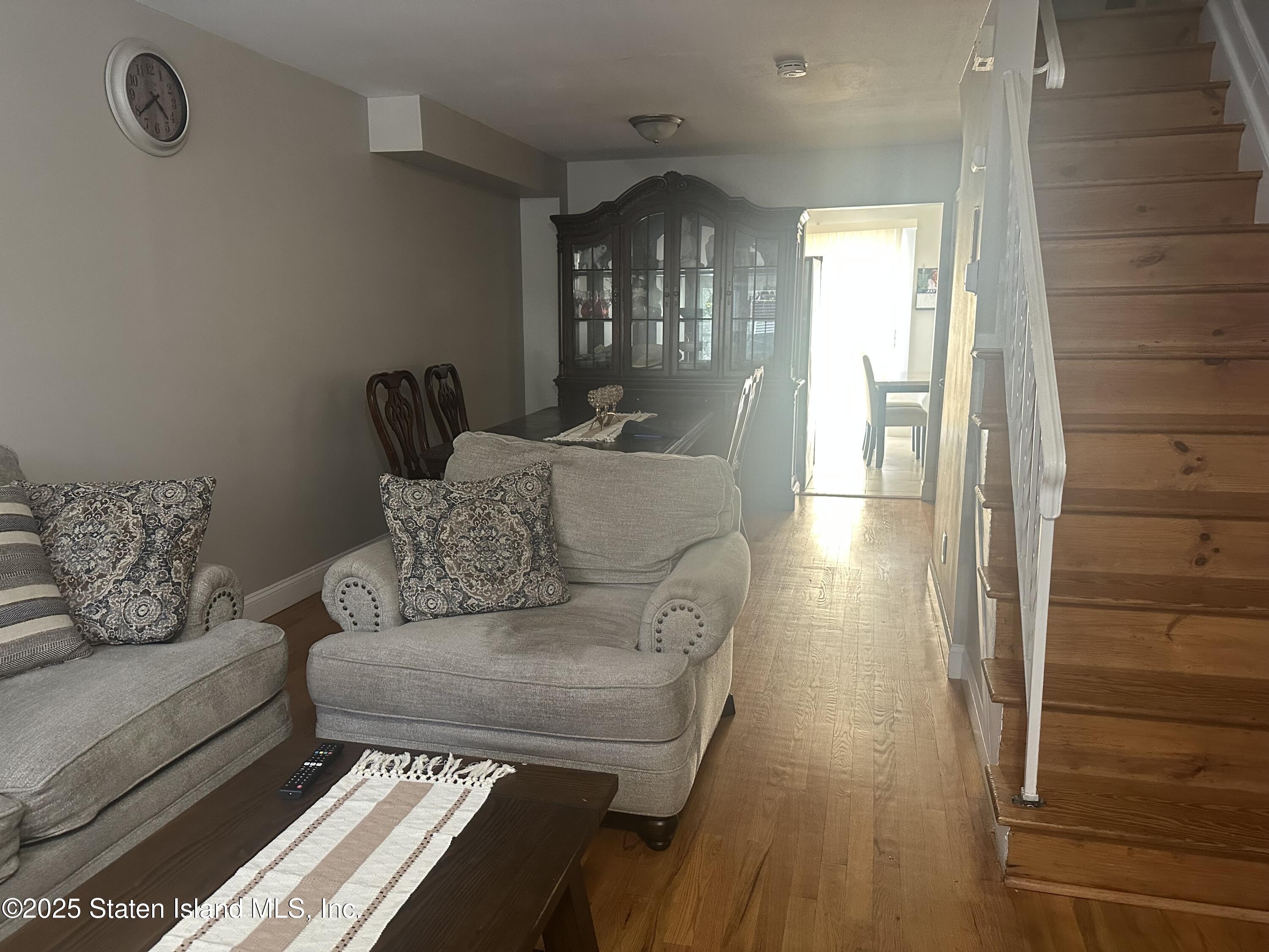 12 Delmar Avenue A Image 2