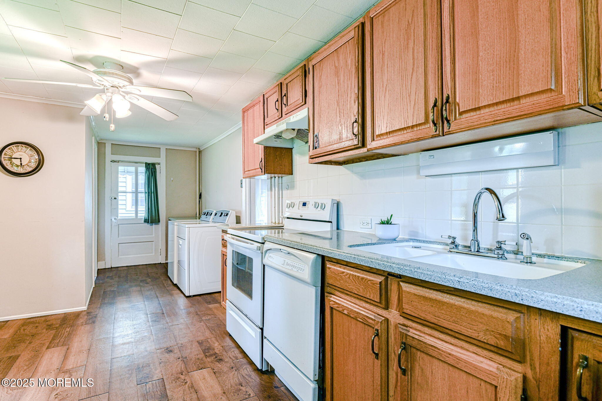 1416 Garven Avenue, Ocean Twp, NJ, 07712 image 25