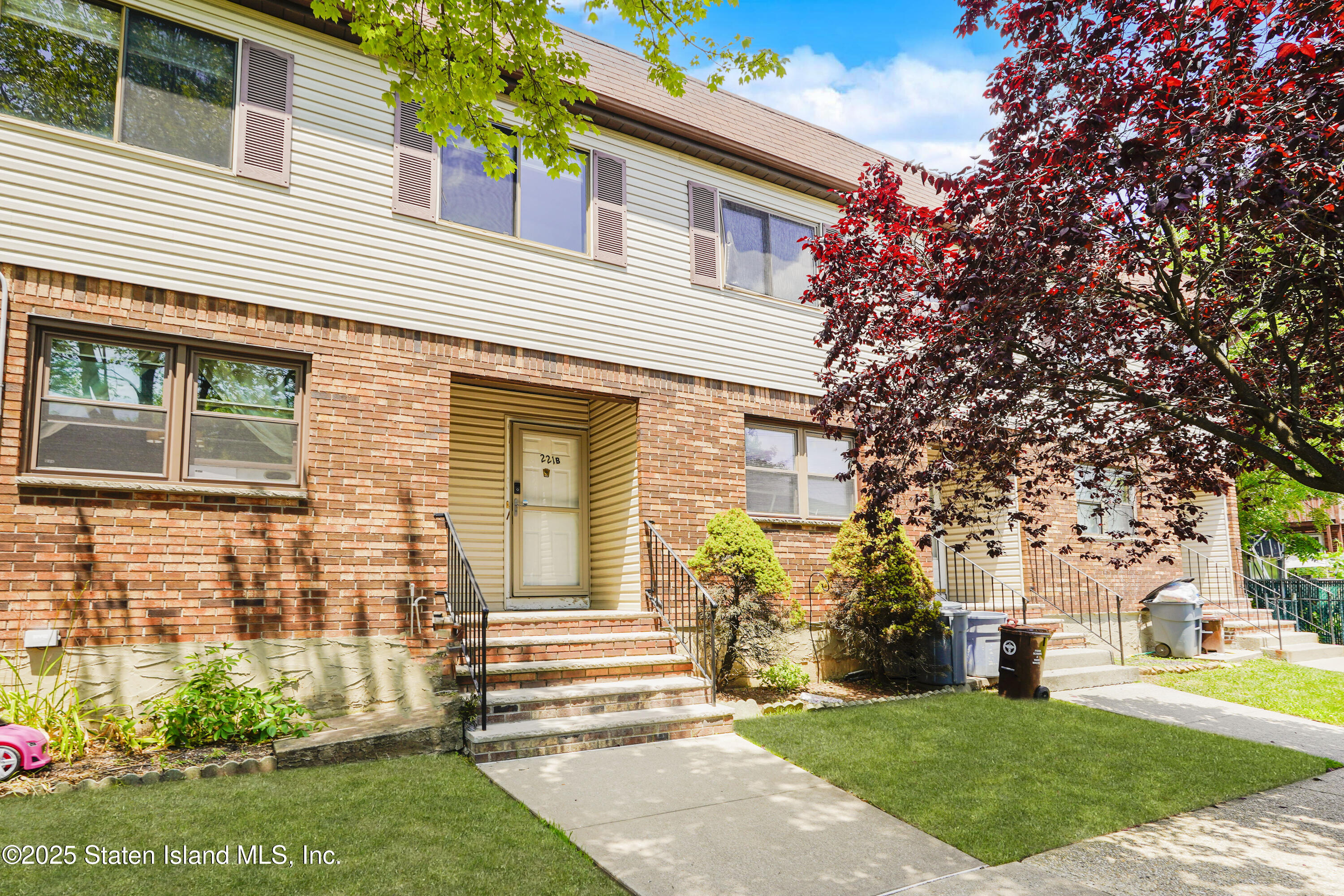 221 B Katan Avenue, Staten Island, NY, 10308