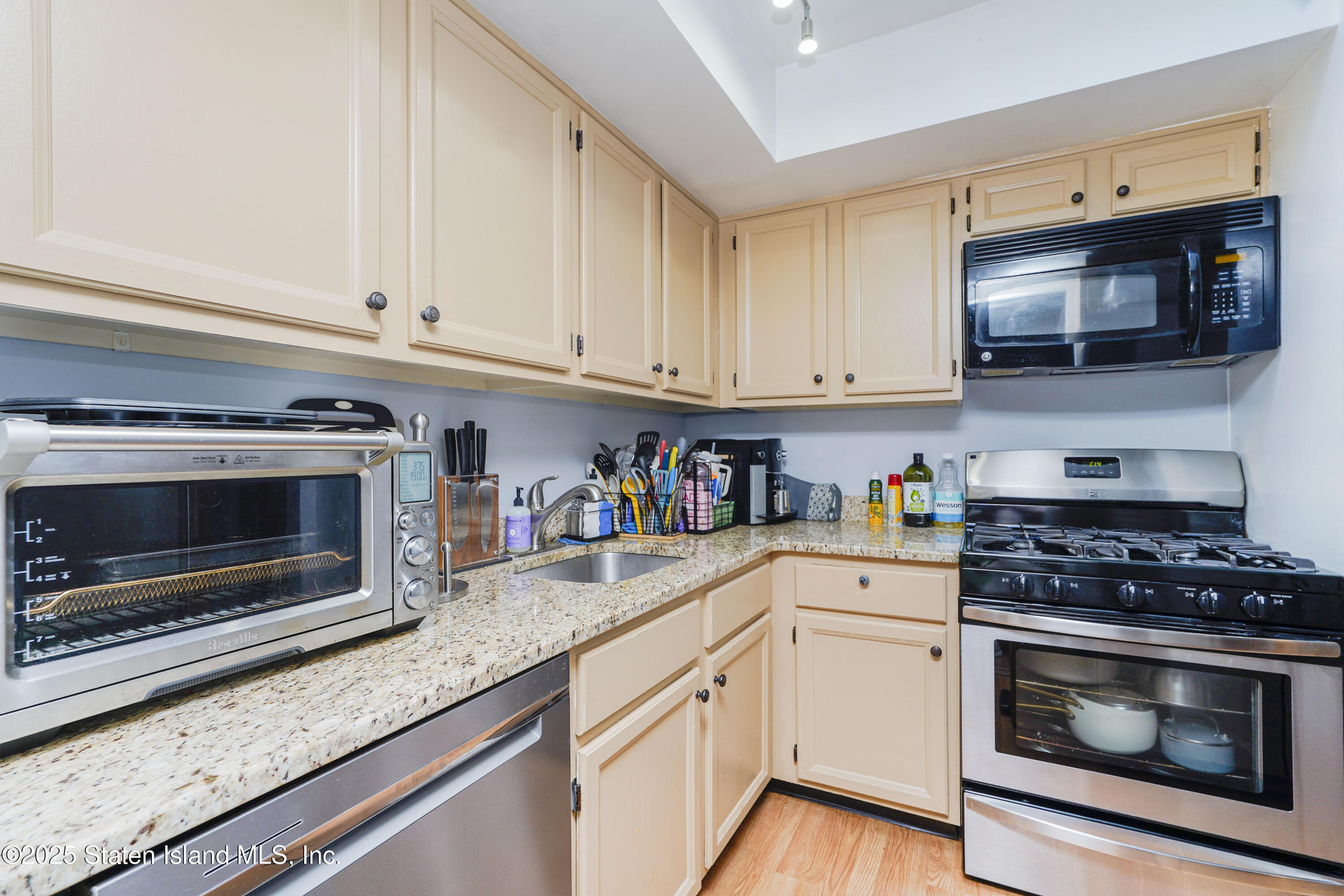 221 B Katan Avenue, Staten Island, NY, 10308 image 10