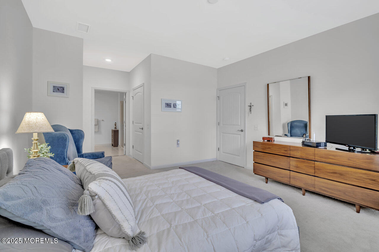 30 Grabowski Drive 960, Parlin, NJ, 08859 image 24