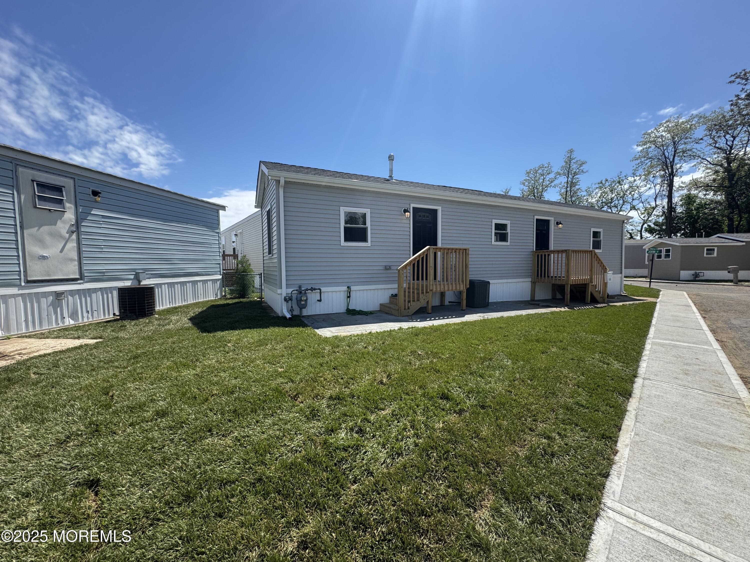 17 Avenue D, Hazlet, NJ, 07734