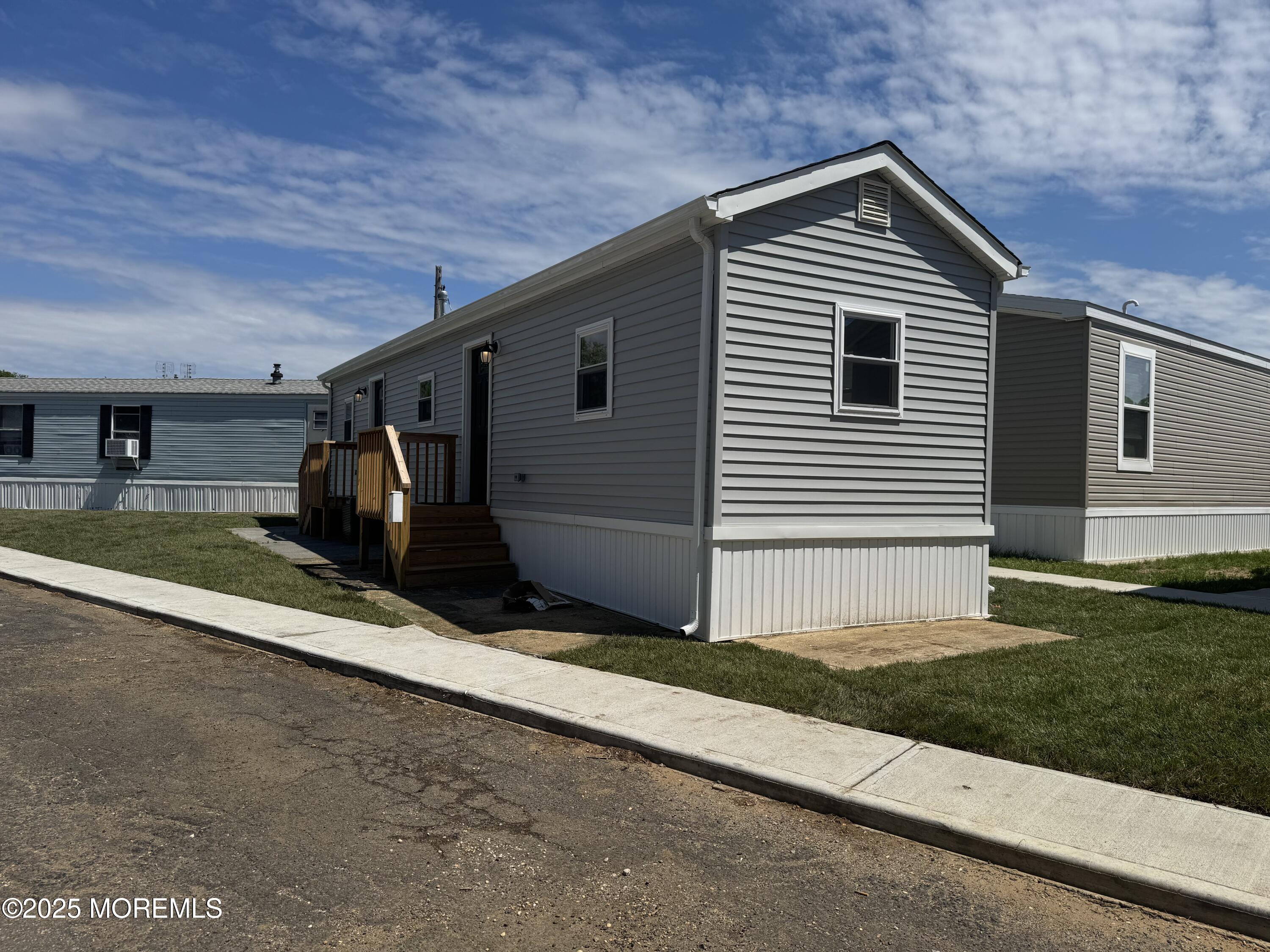 17 Avenue D Image 3