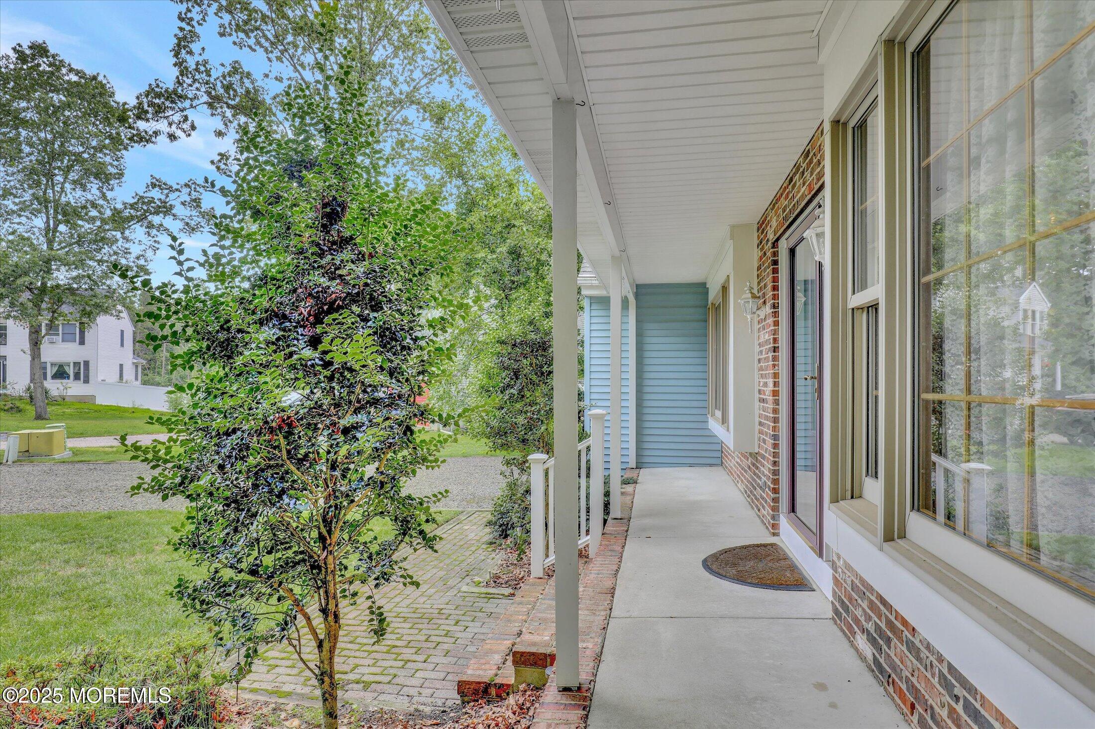 6 Tall Oaks Drive Image 3