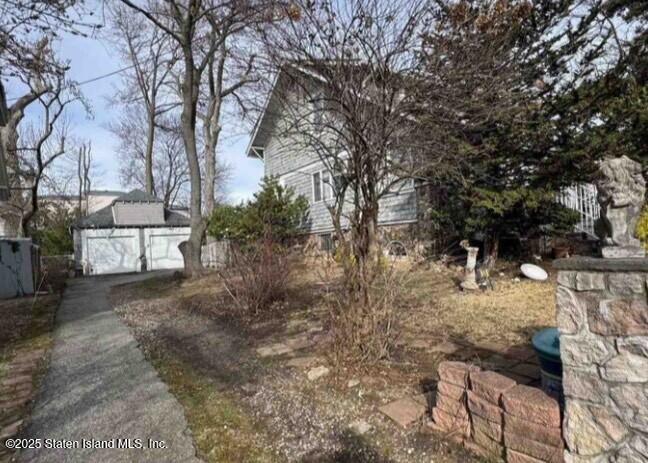 320 Sprague Avenue, Staten Island, NY, 10307