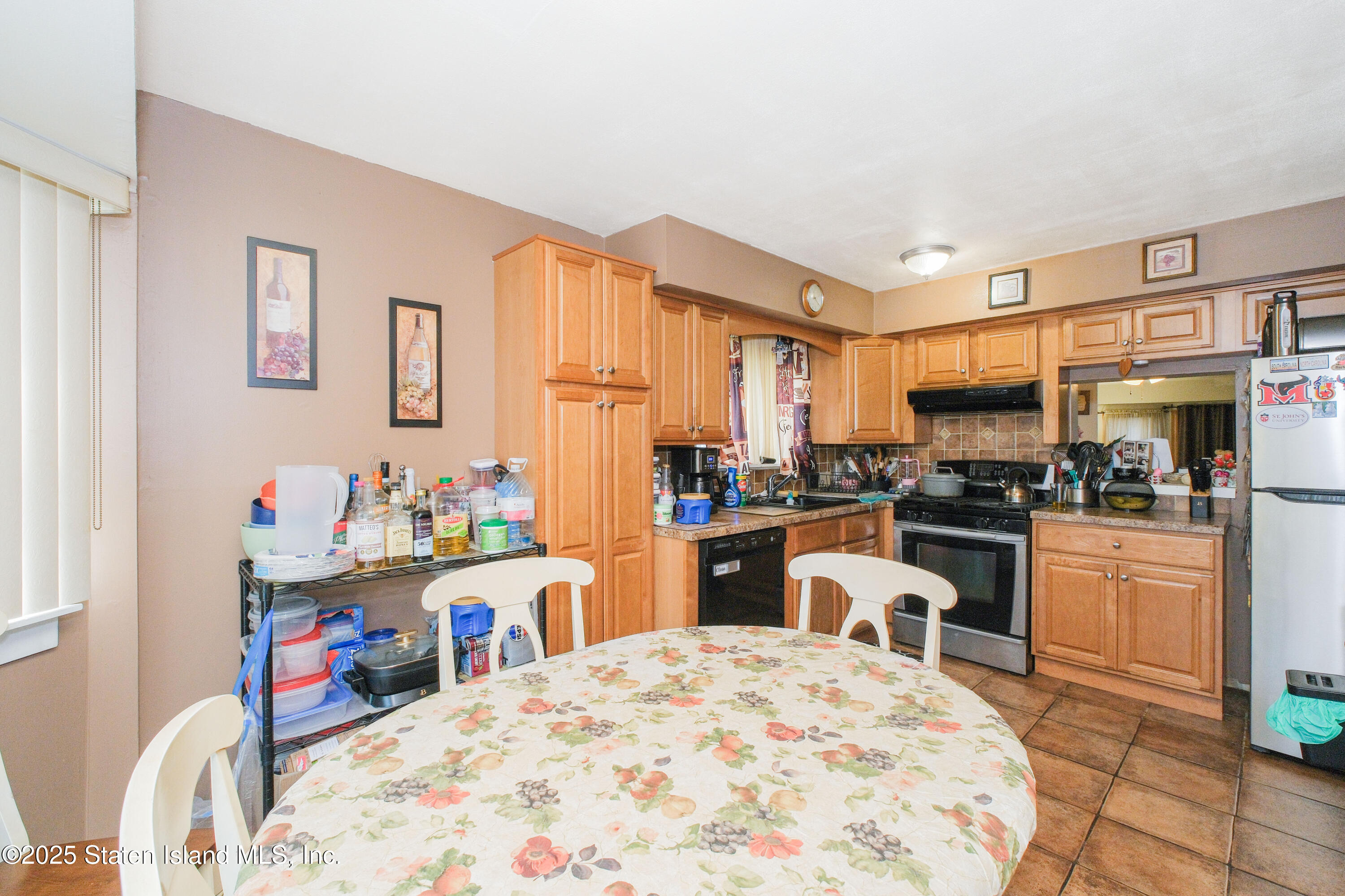 12 Kingsbridge Avenue, Staten Island, NY, 10314 image 9