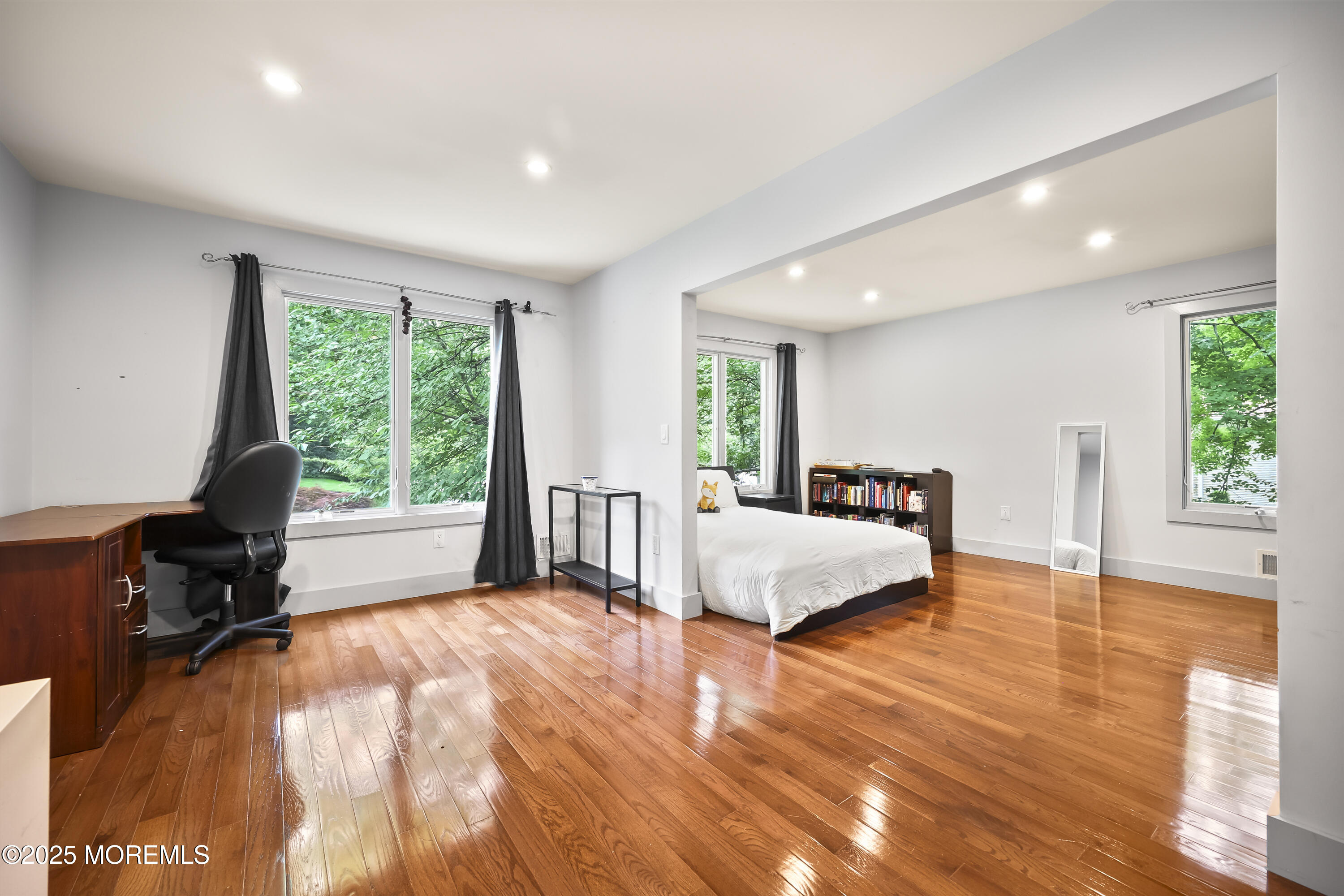 42 Nikki Court, Morganville, NJ, 07751 image 28