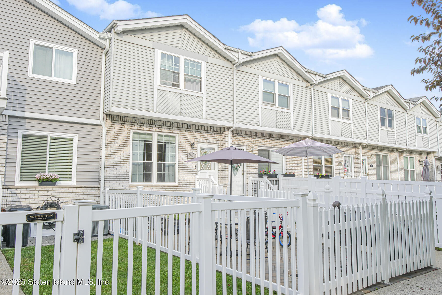 251 Loretto Street Image 2
