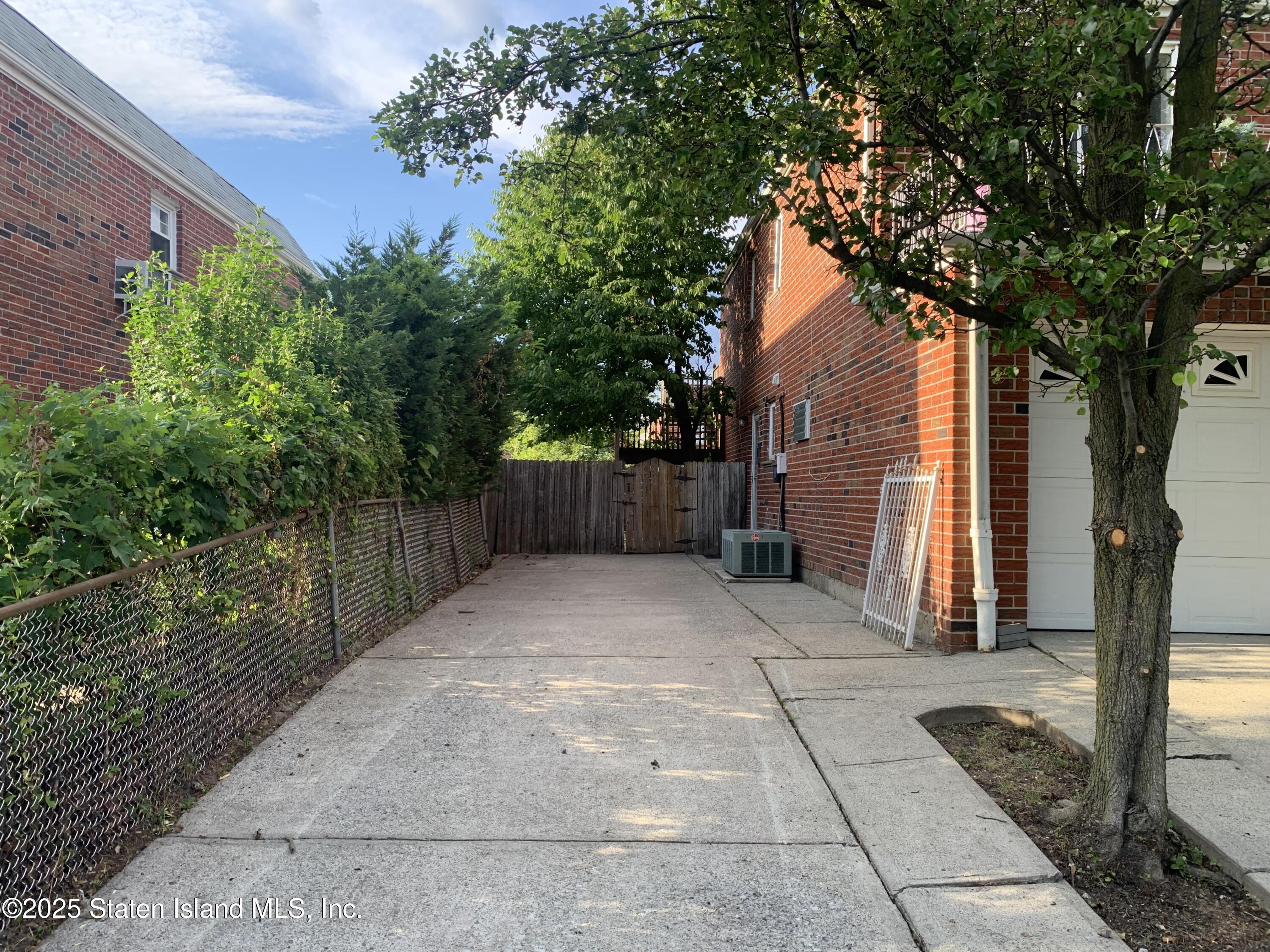61 Comstock Avenue, Staten Island, NY, 10314 image 18
