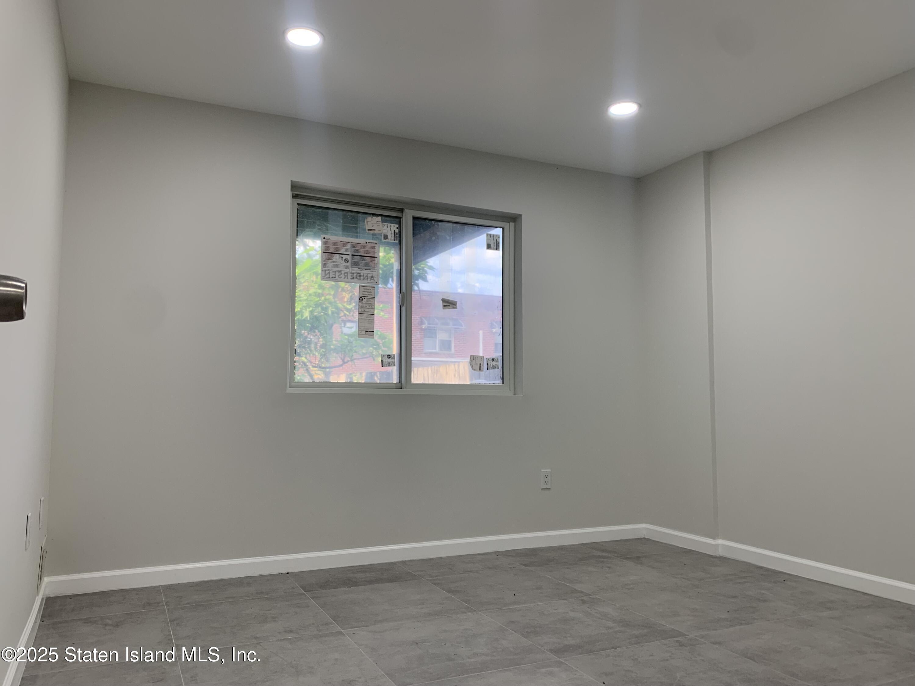 61 Comstock Avenue, Staten Island, NY, 10314 image 21