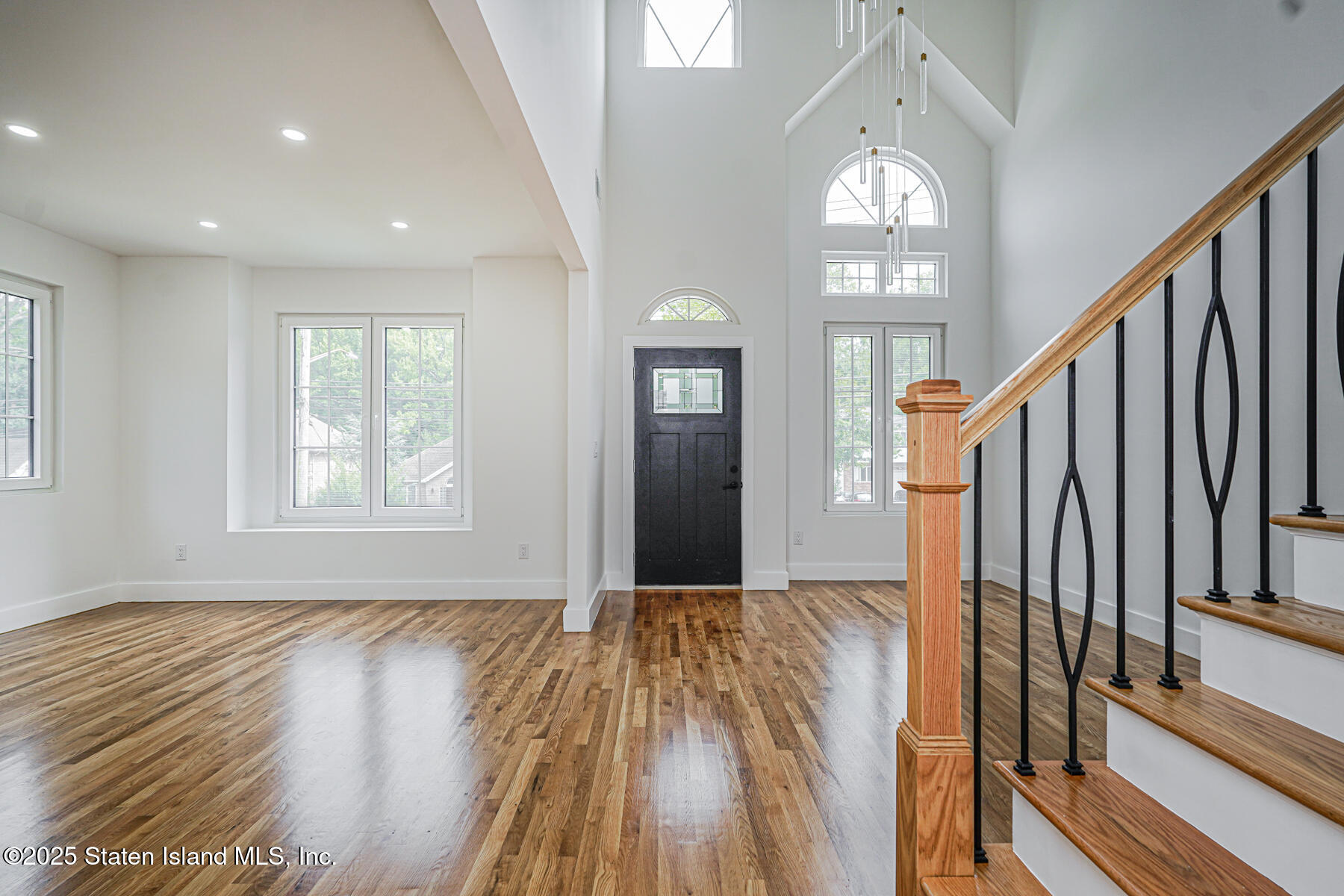 5635 Amboy Road Image 5
