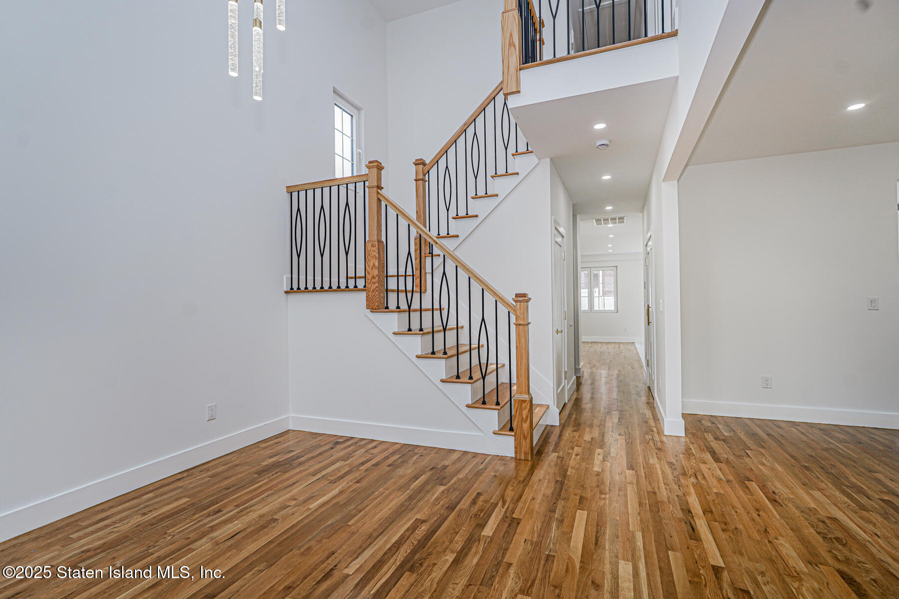 5635 Amboy Road Image 3