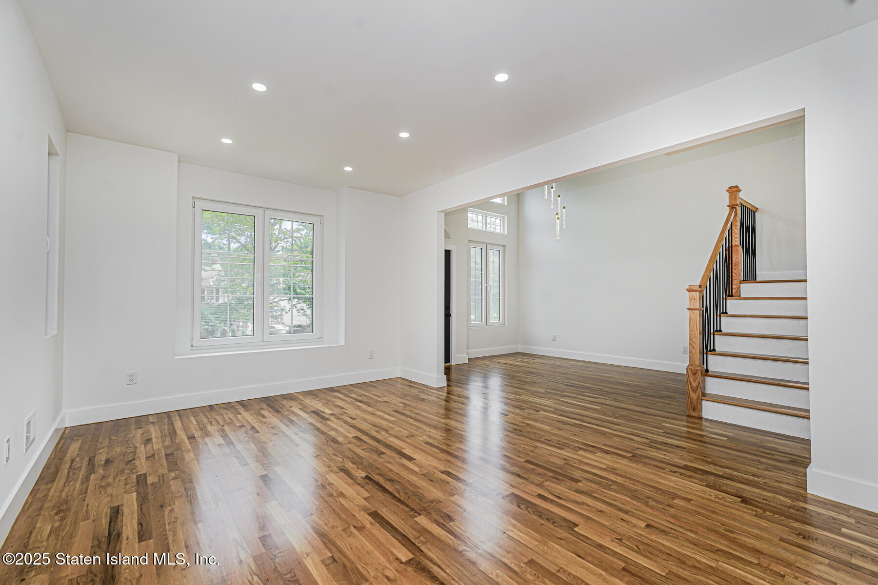 5635 Amboy Road, Staten Island, NY, 10309 image 6