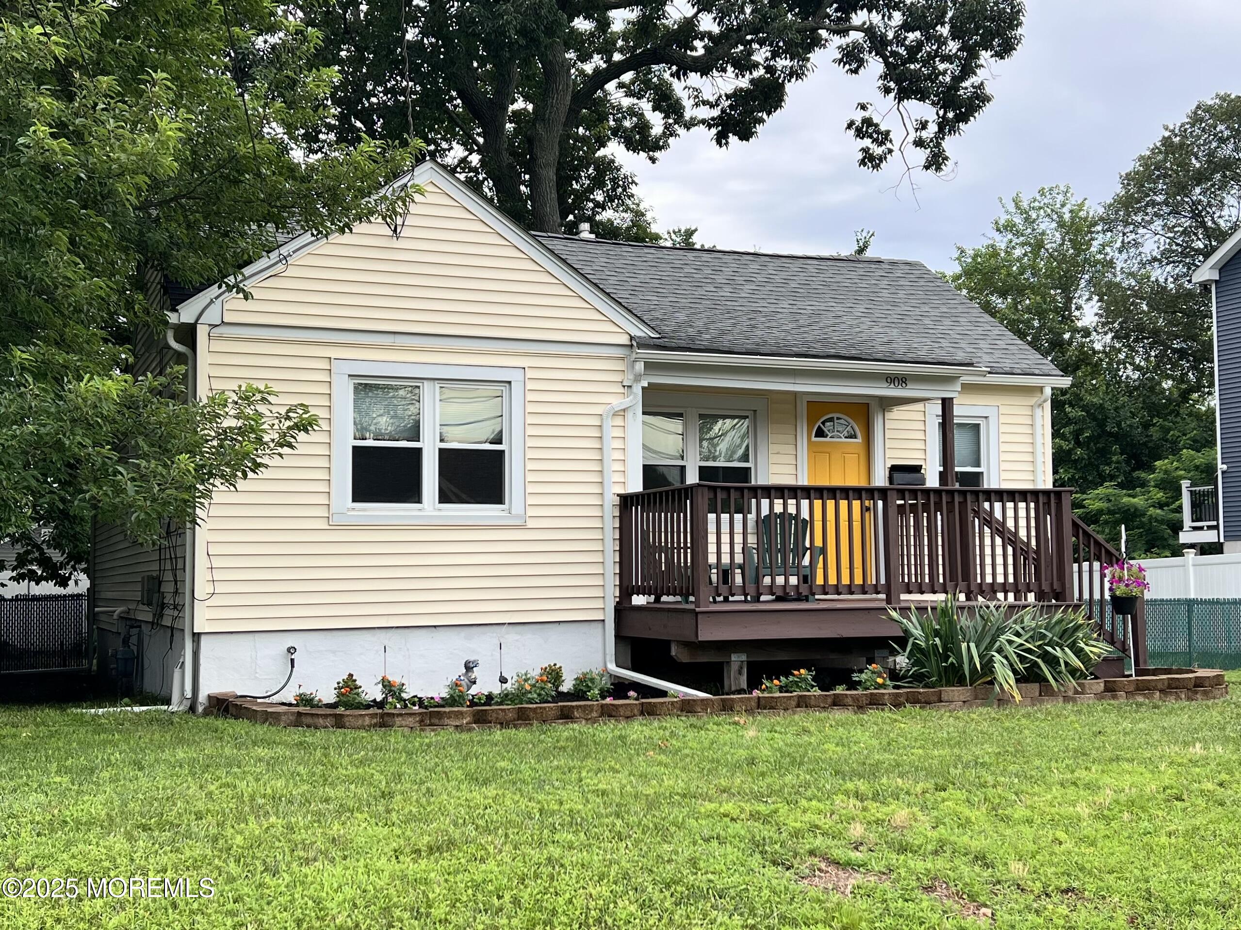 908 S Concourse, Keyport, NJ, 07735 image 21