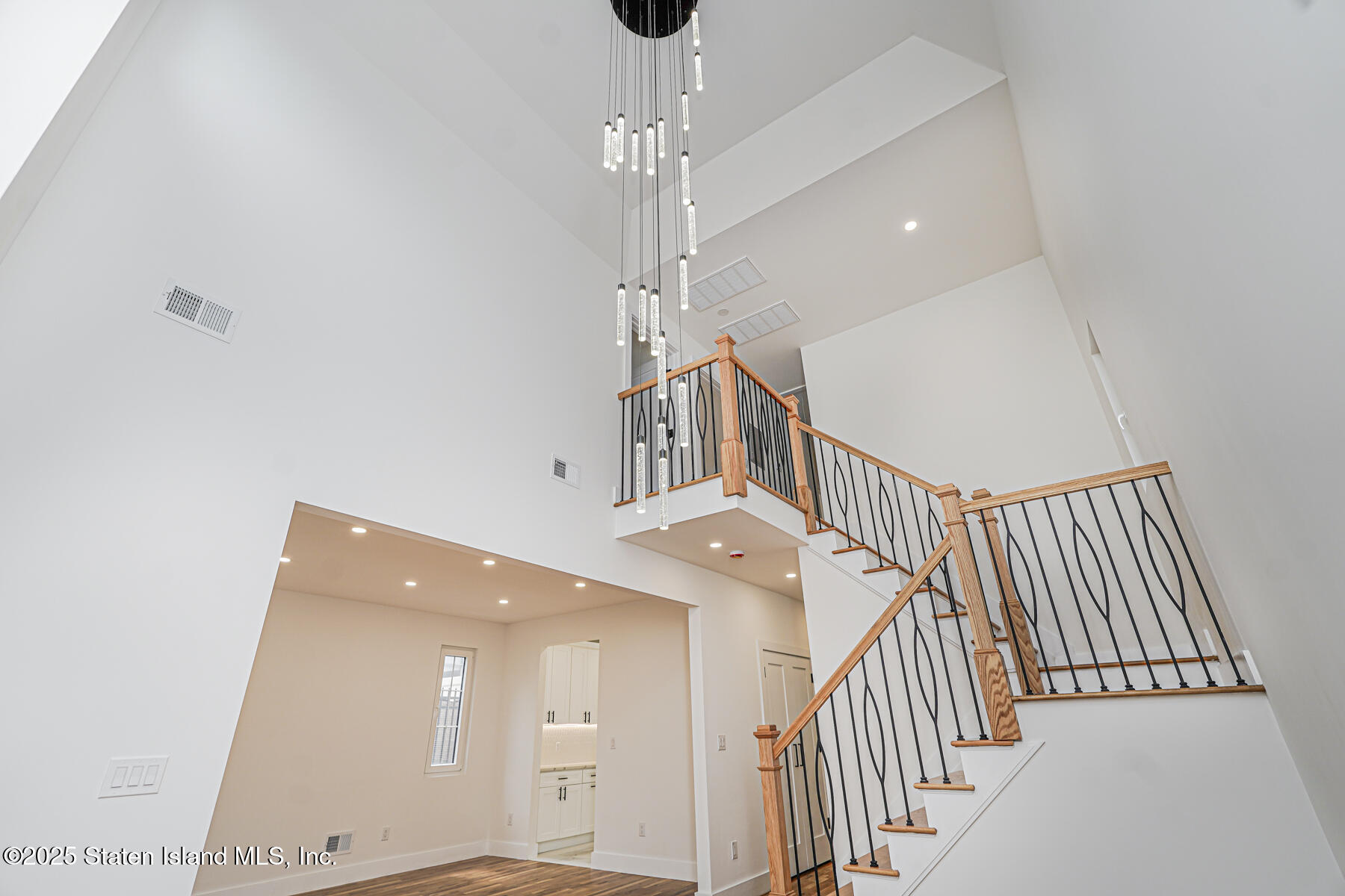 5639 Amboy Road Image 3