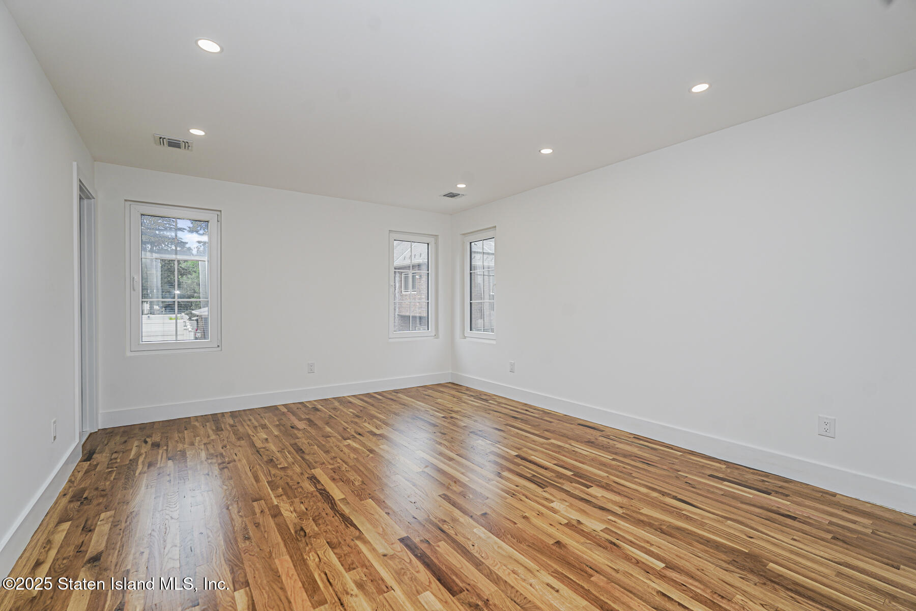 5639 Amboy Road, Staten Island, NY, 10309 image 21