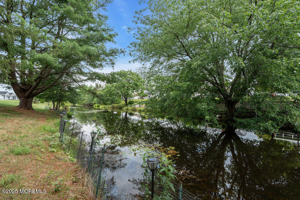 324 Barbados Drive Image 1