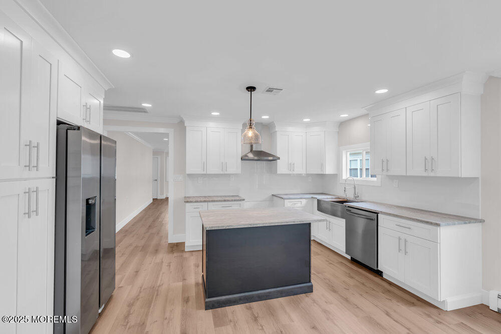 324 Barbados Drive Image 4