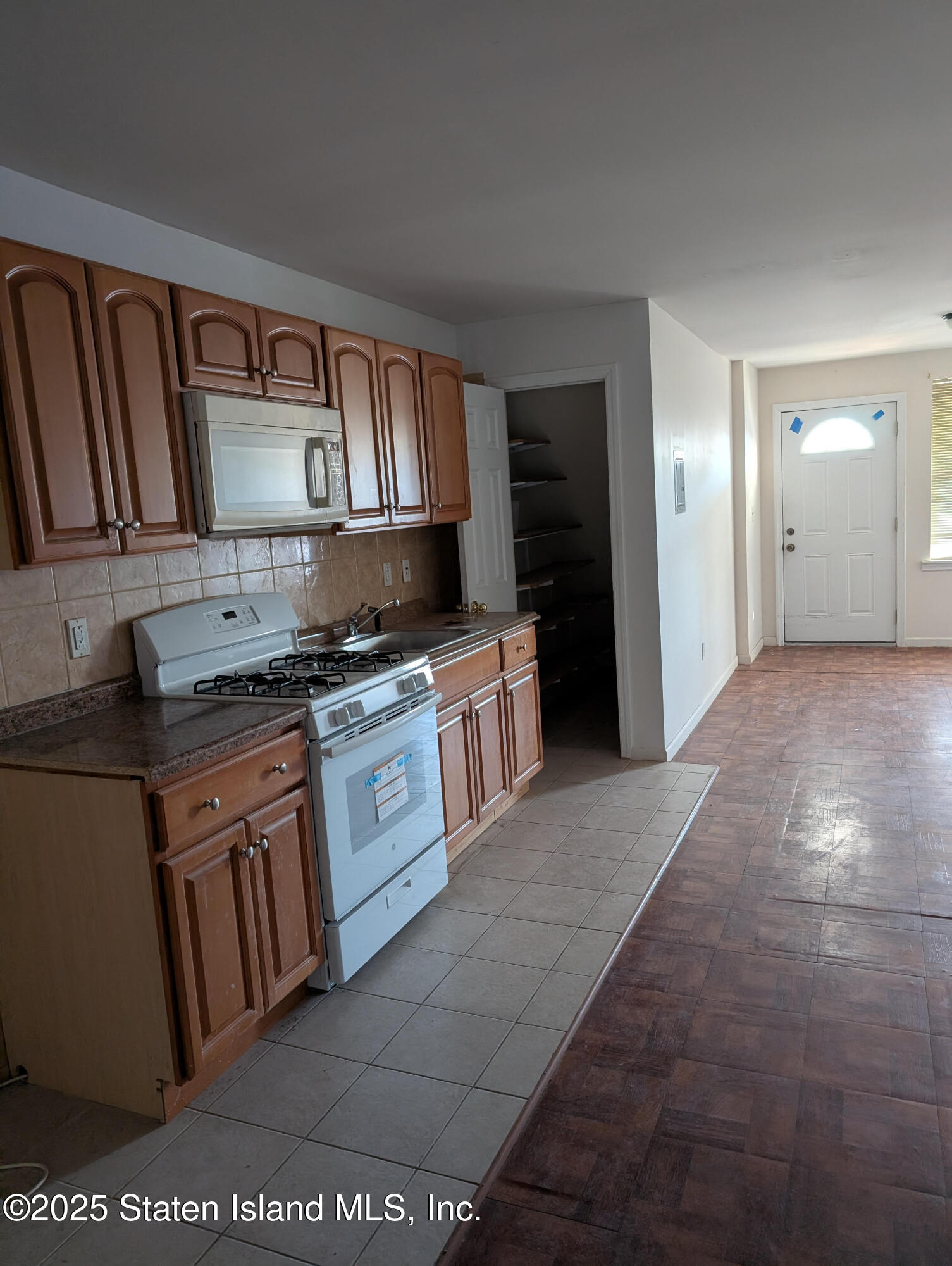 79 Kermit Avenue Image 3
