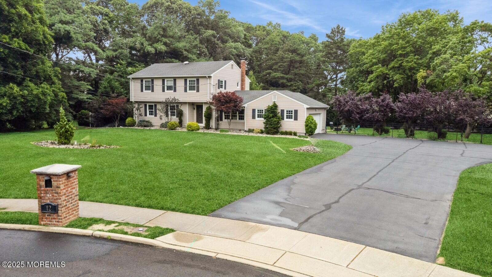 12 Fairway Avenue Image 2