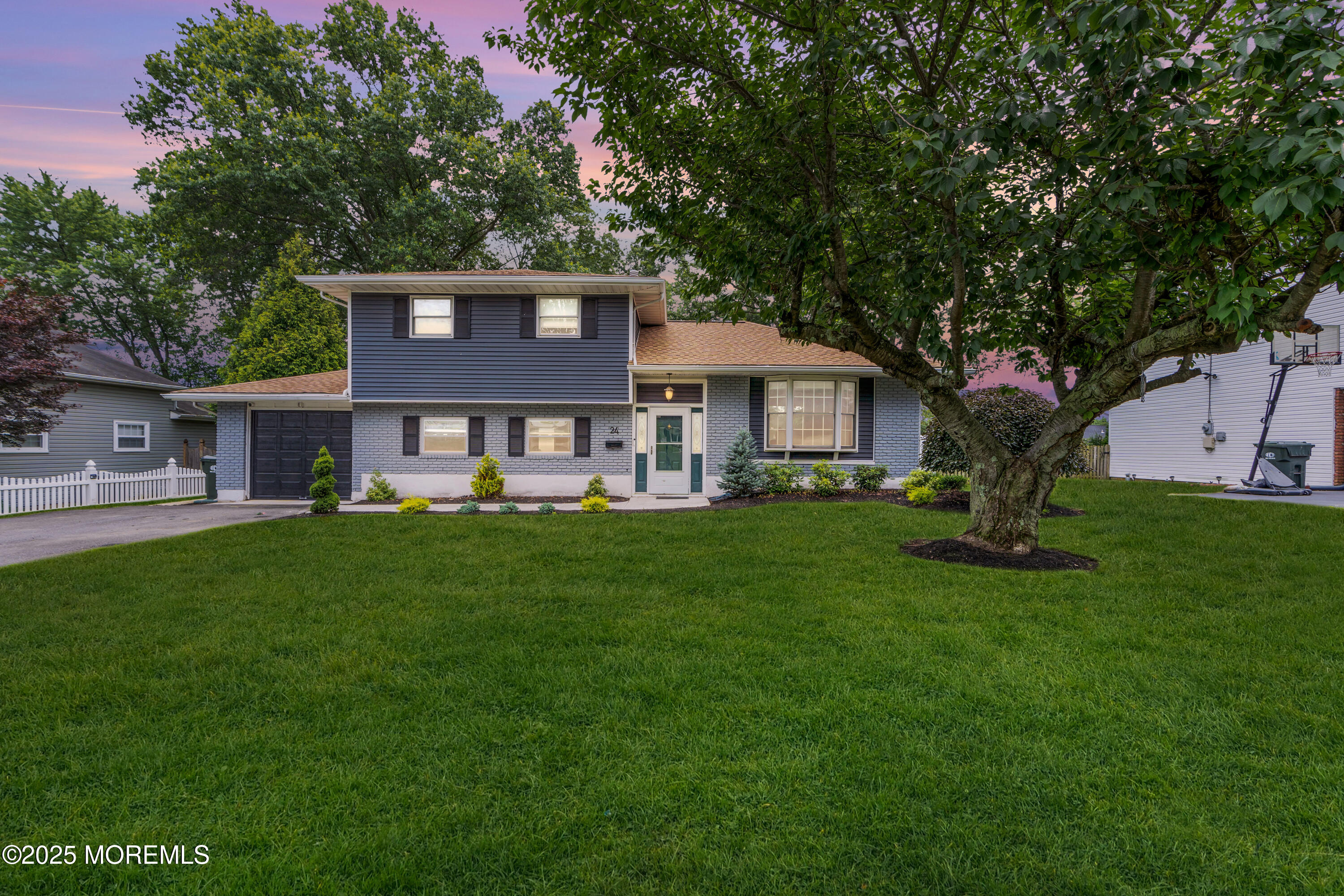24 Willow Brook Road Image 4