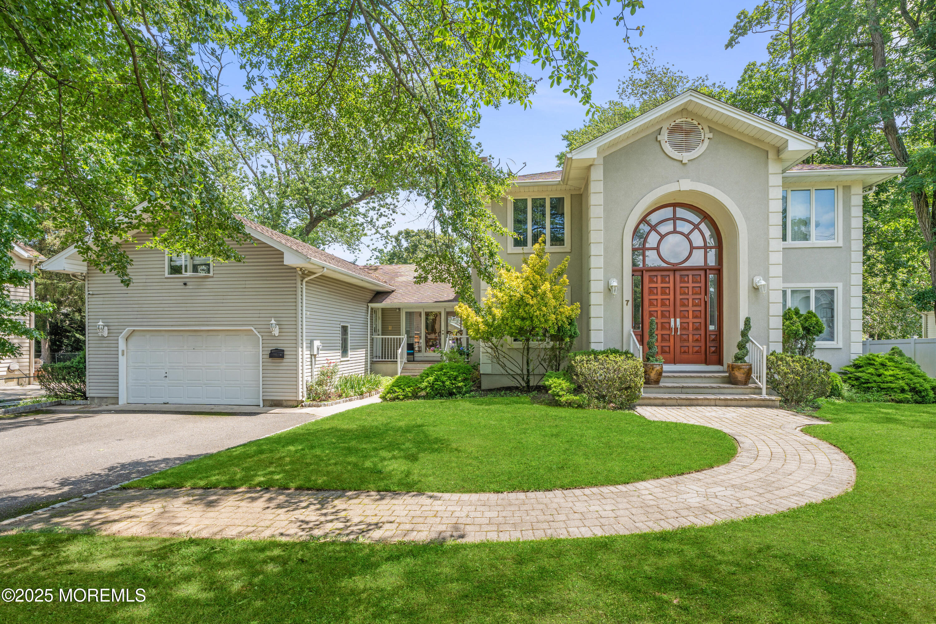7 Wallace Avenue Image 2