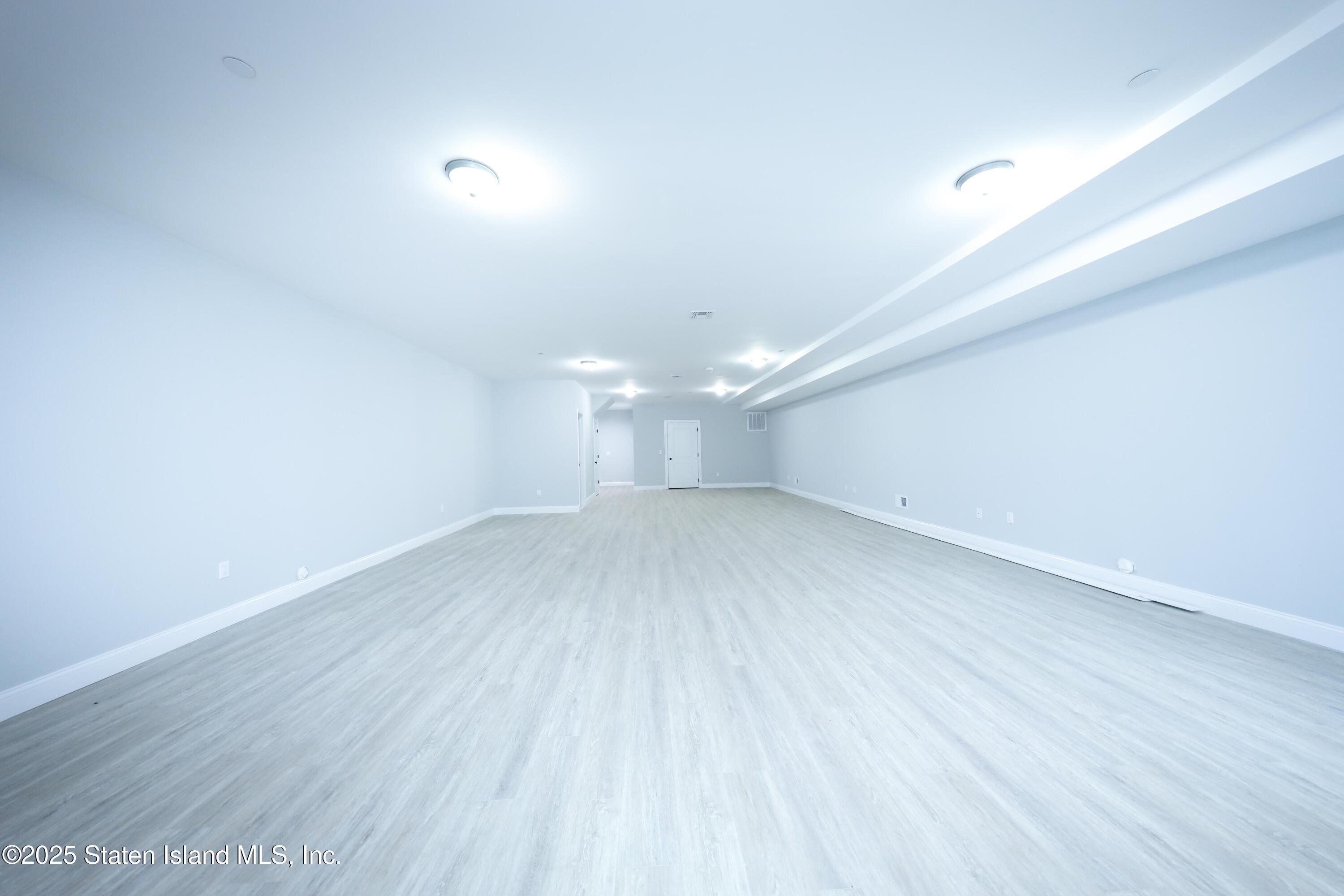 11 Russell Street, Staten Island, NY, 10308 image 16