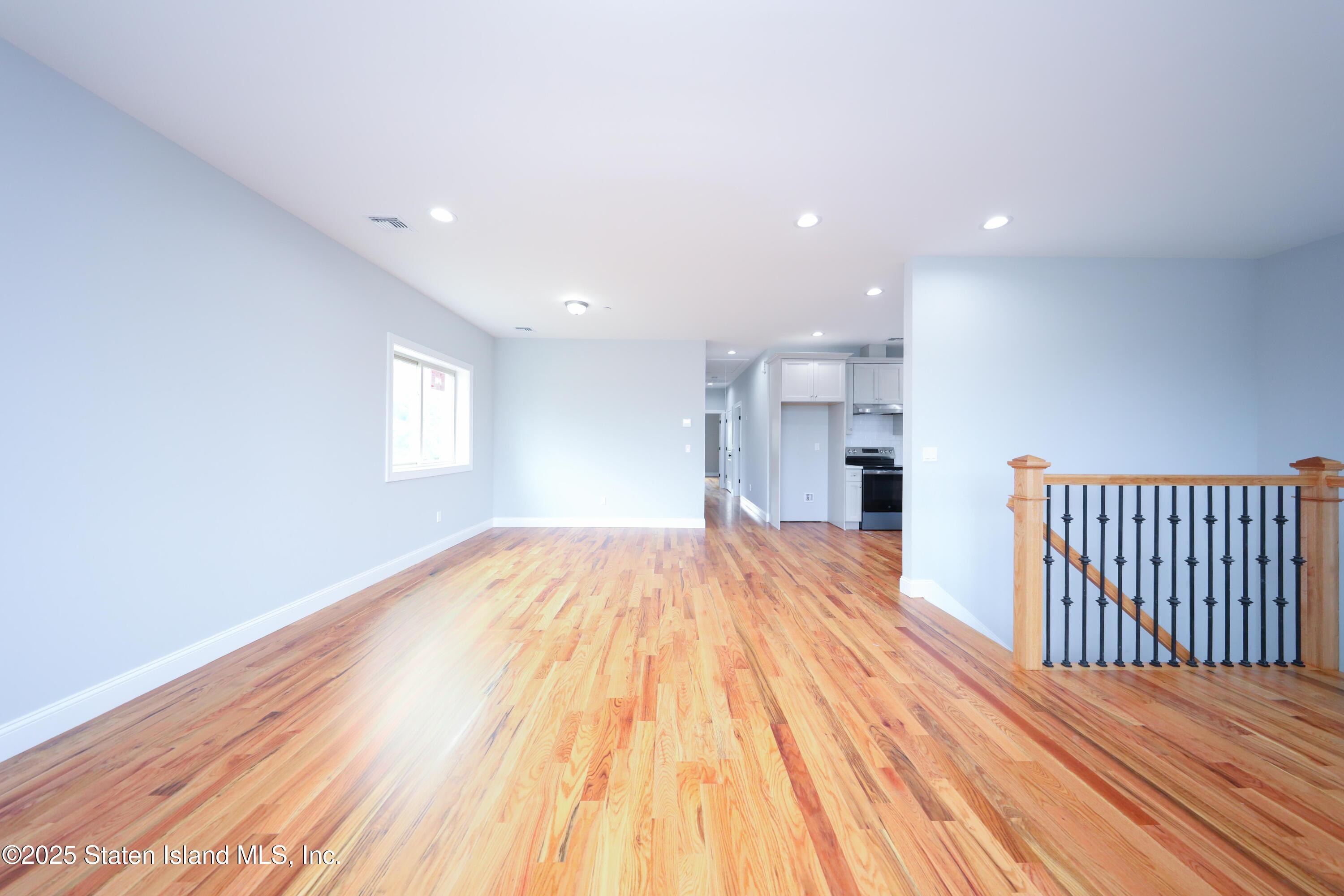 11 Russell Street, Staten Island, NY, 10308 image 21