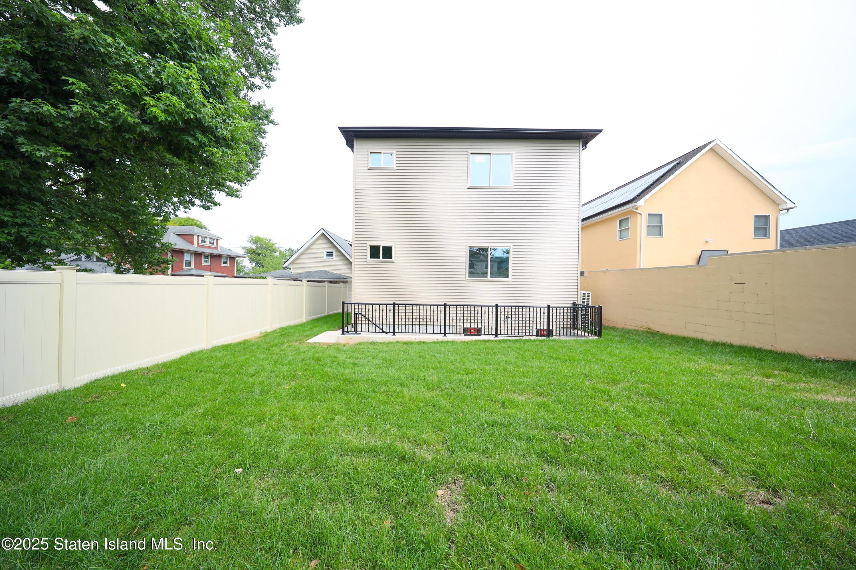 11 Russell Street, Staten Island, NY, 10308 image 27