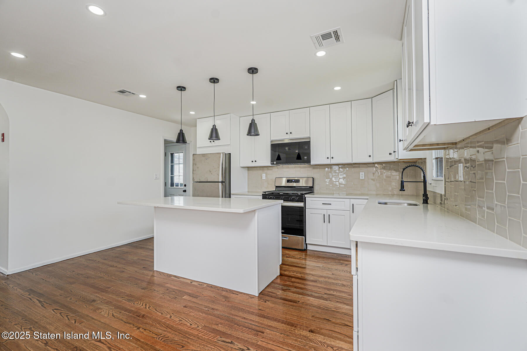 97 Preston Avenue, Staten Island, NY, 10312 image 10