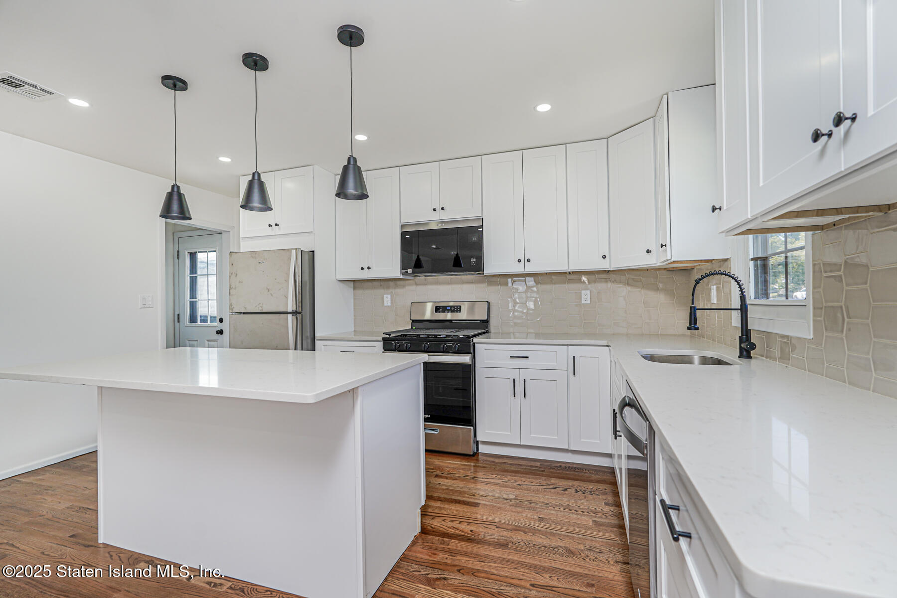 97 Preston Avenue, Staten Island, NY, 10312 image 12