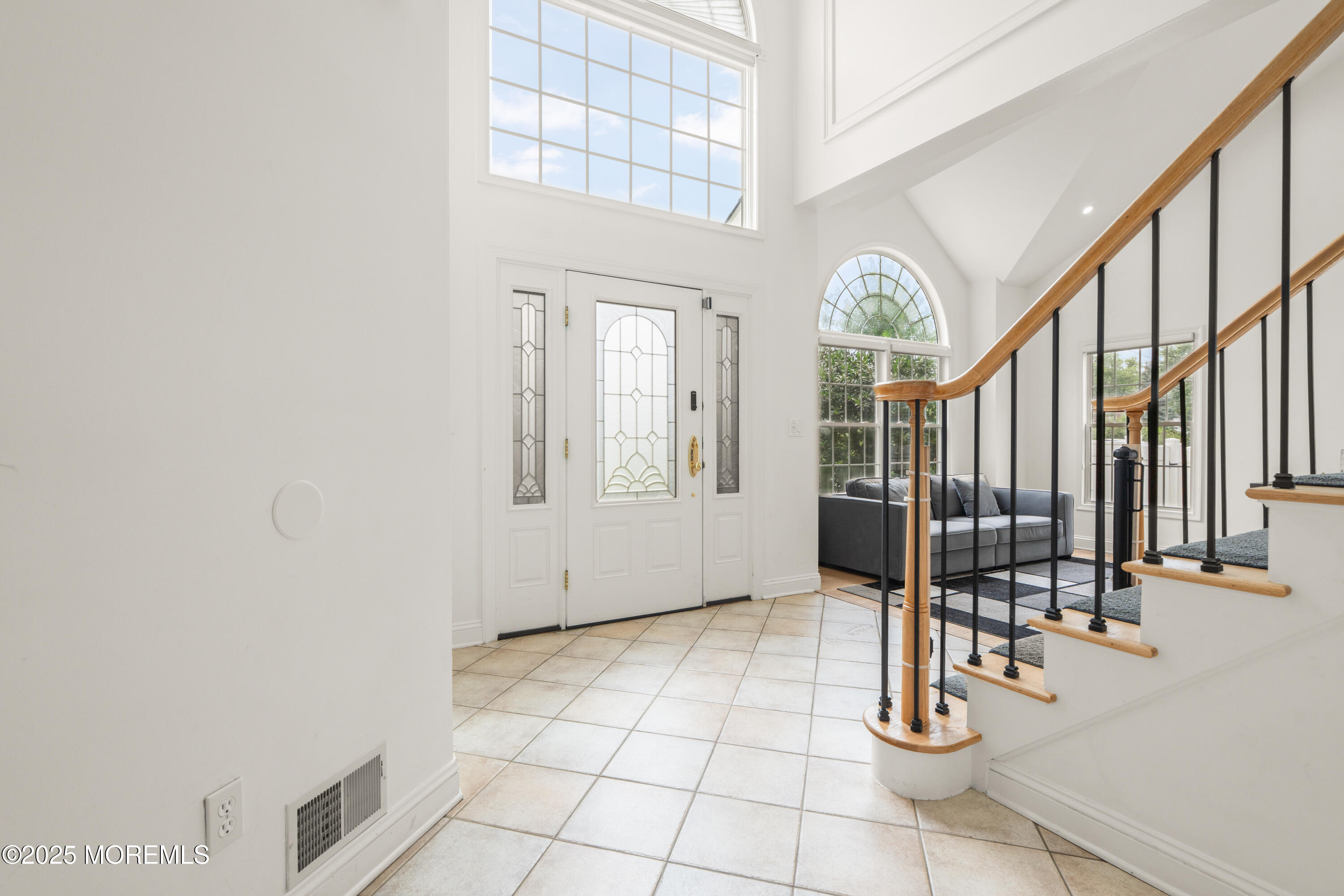 95 Linden Avenue Image 4