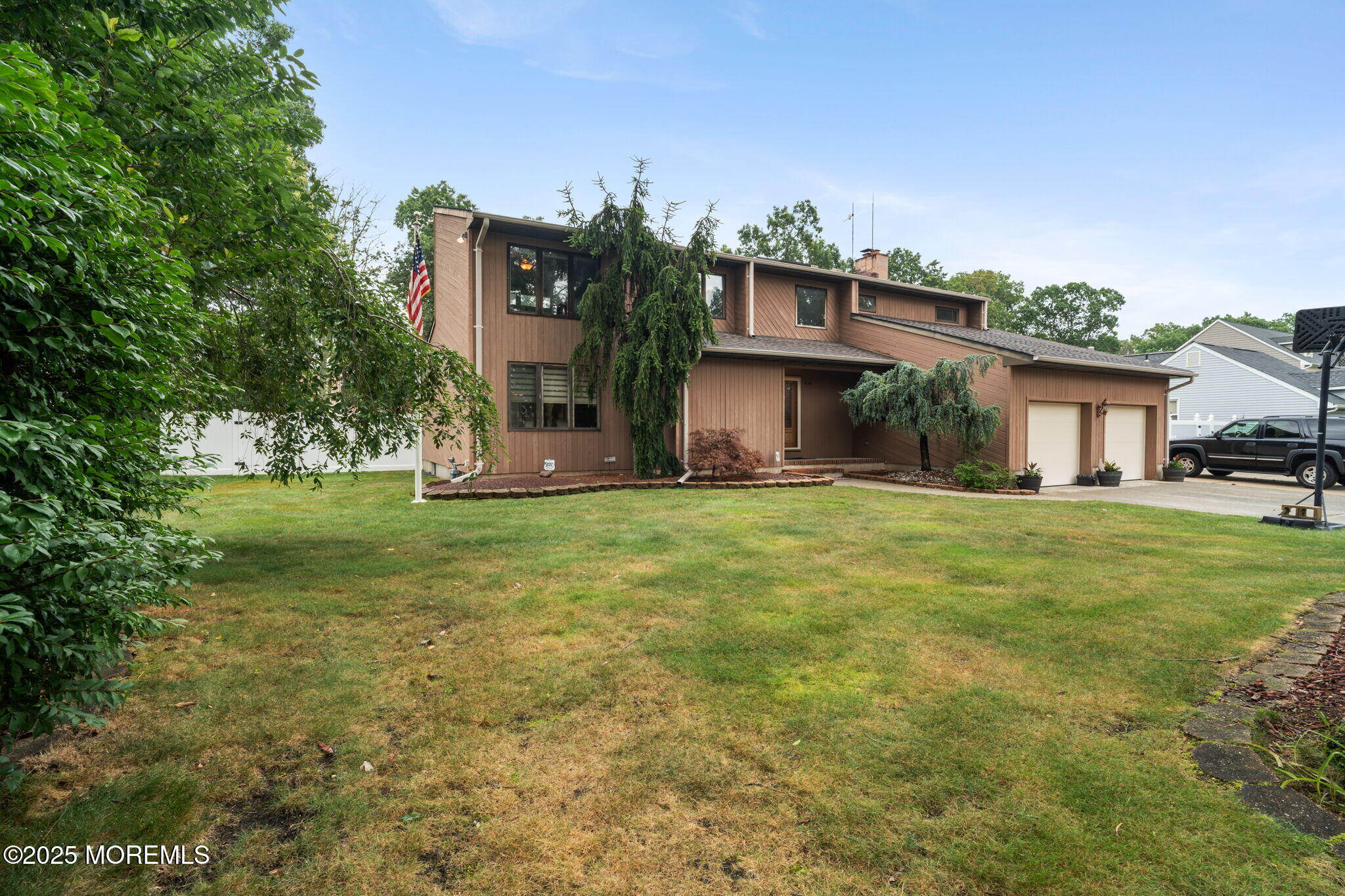 424 Continental Street Image 2