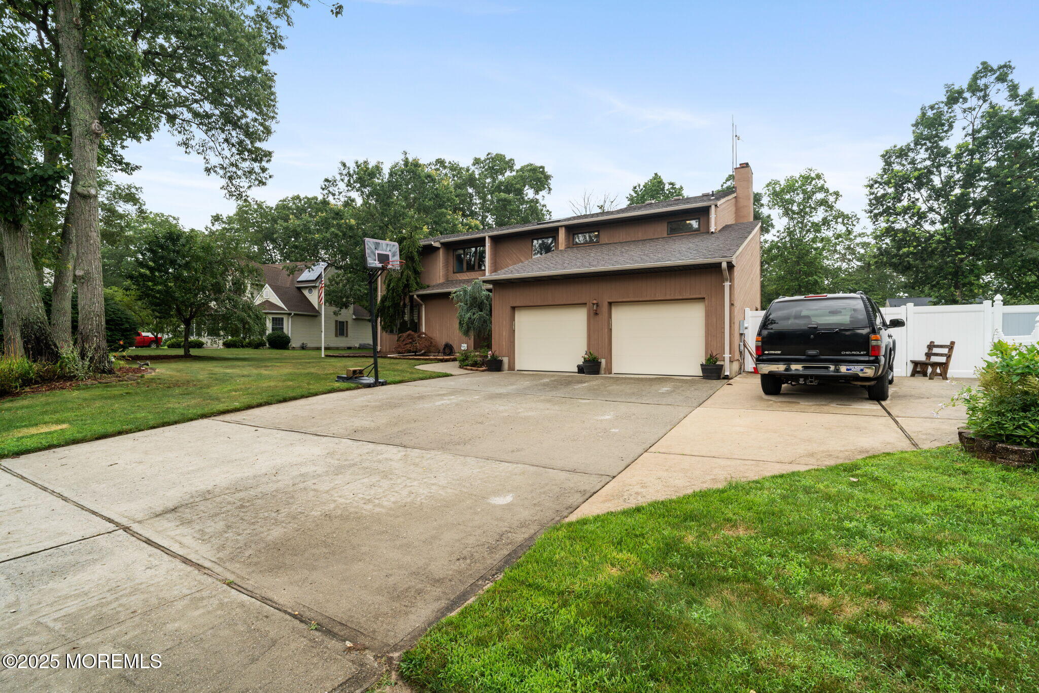 424 Continental Street Image 3